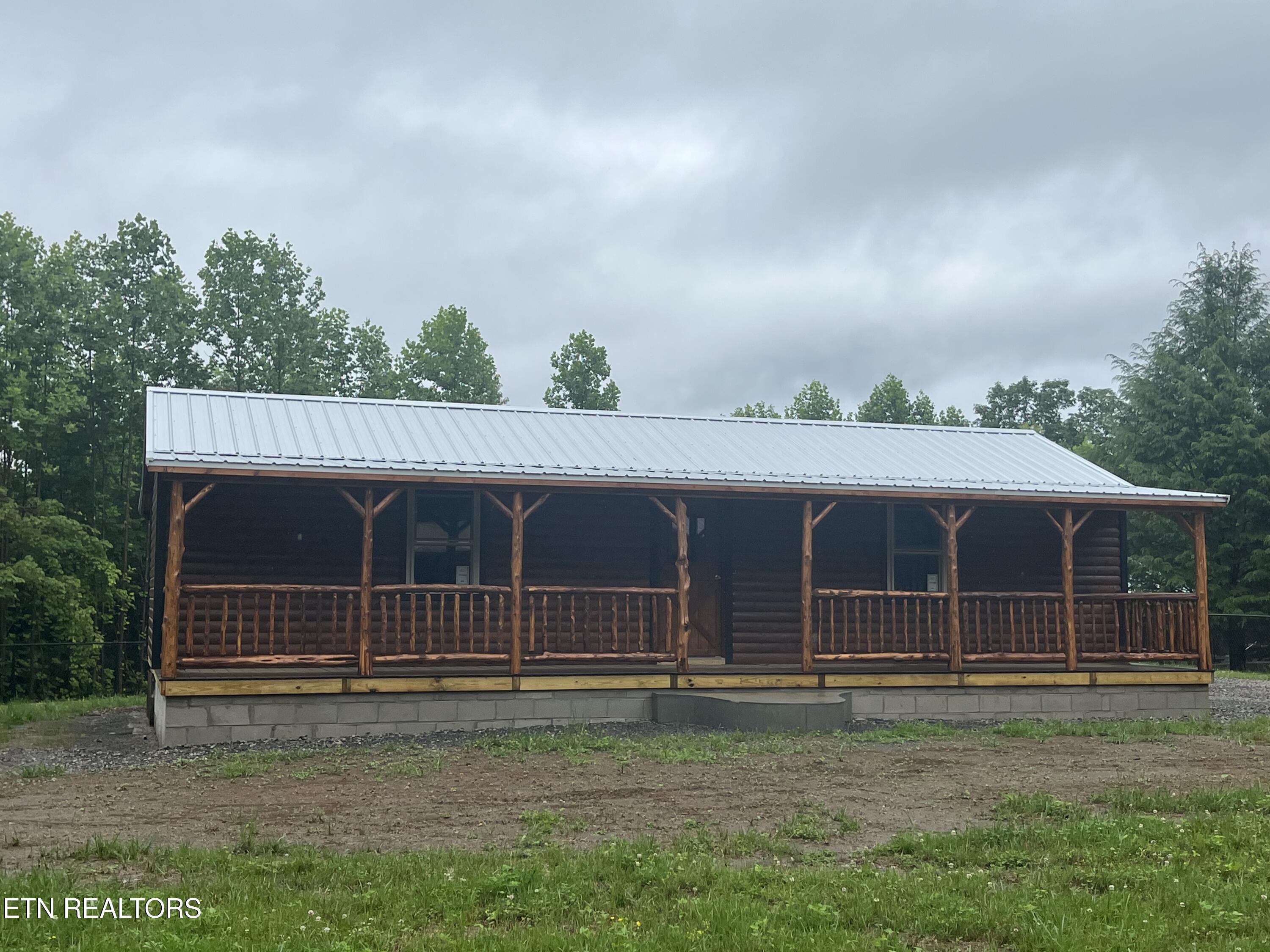 2240 Mt. Pleasant Rd — photo