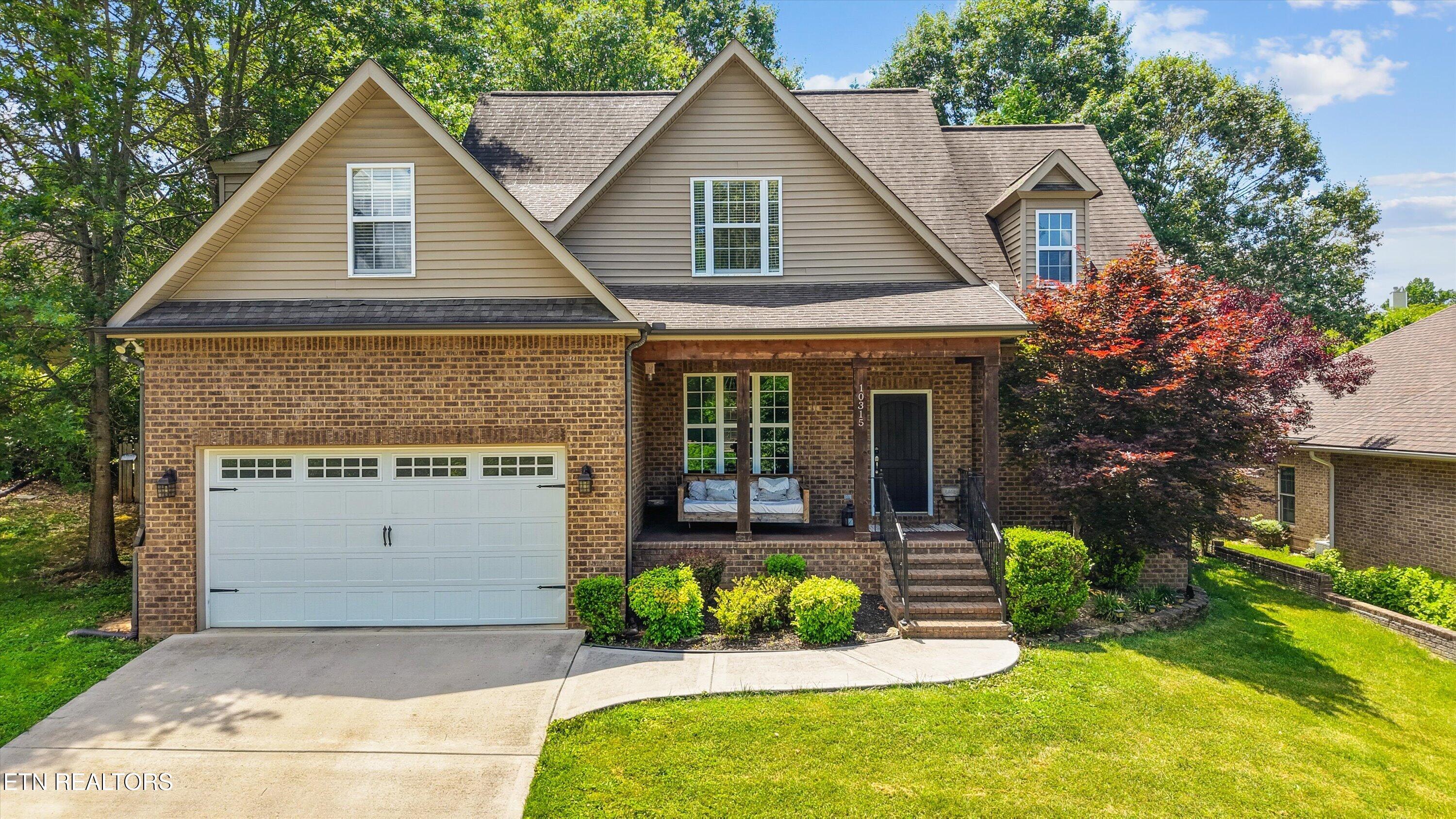 10315 Ivy Hollow Drive — photo