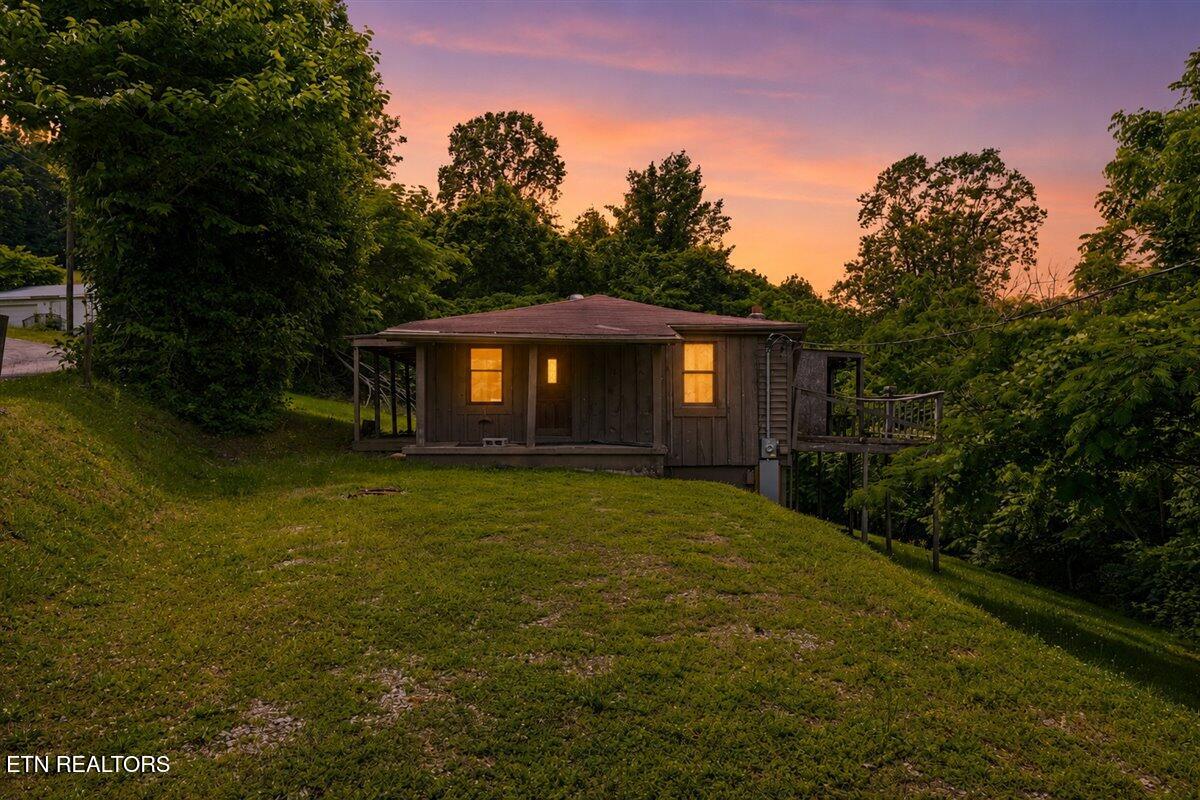 104 Jackson Rd — photo