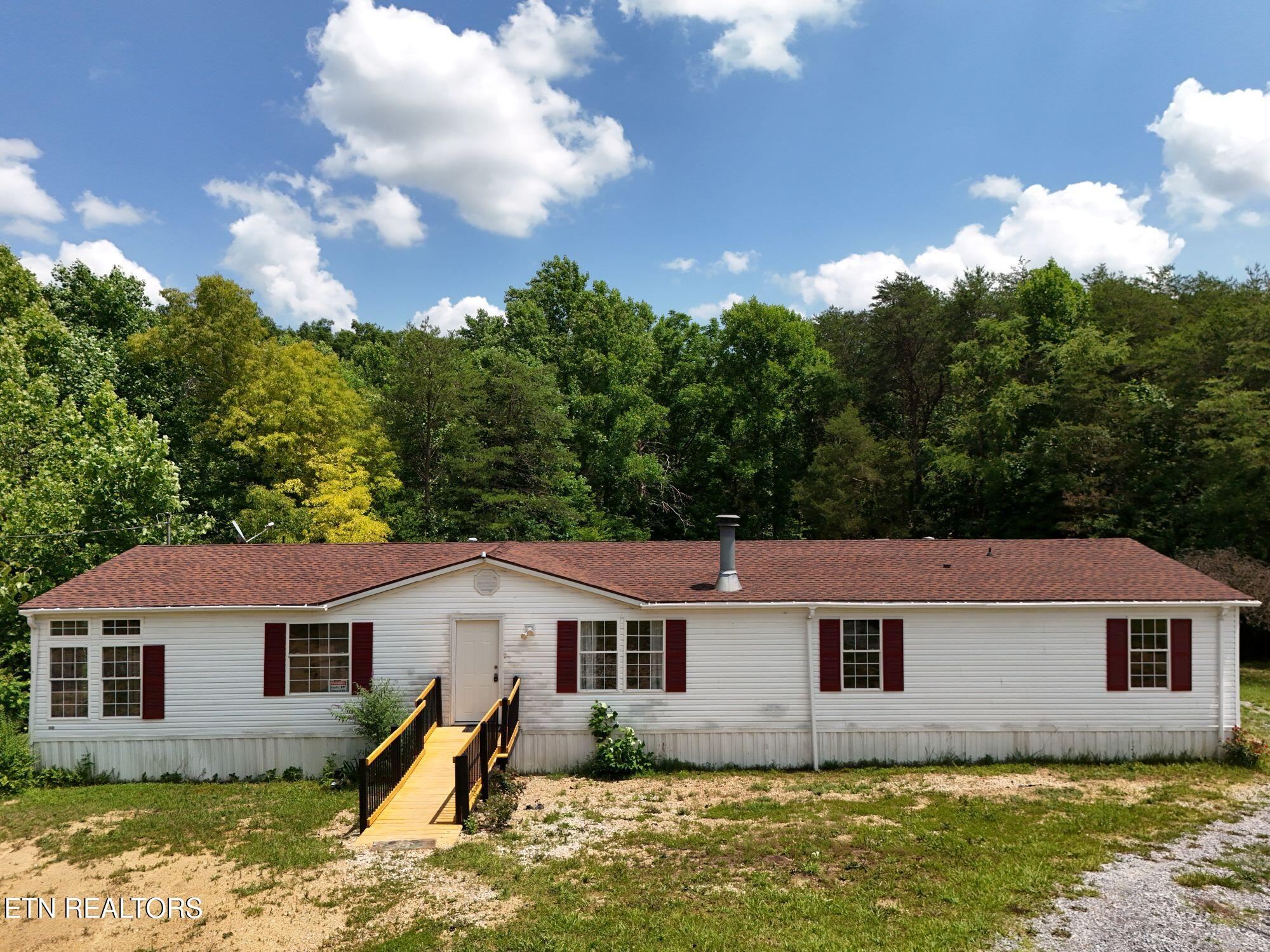 915 Porter Kite Rd, Mohawk, TN 37810 — photo 2