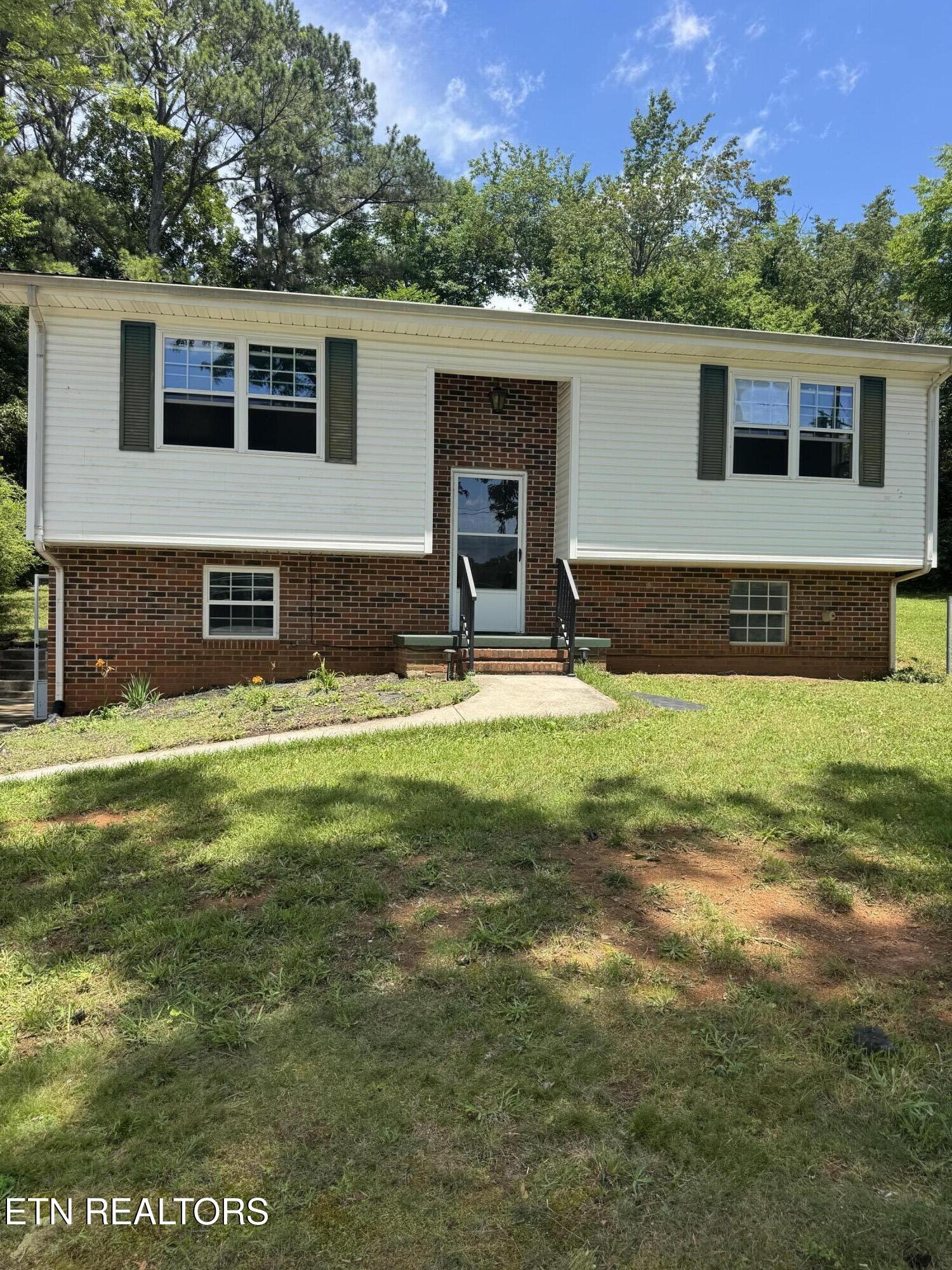 520 Crystal Springs Rd — photo