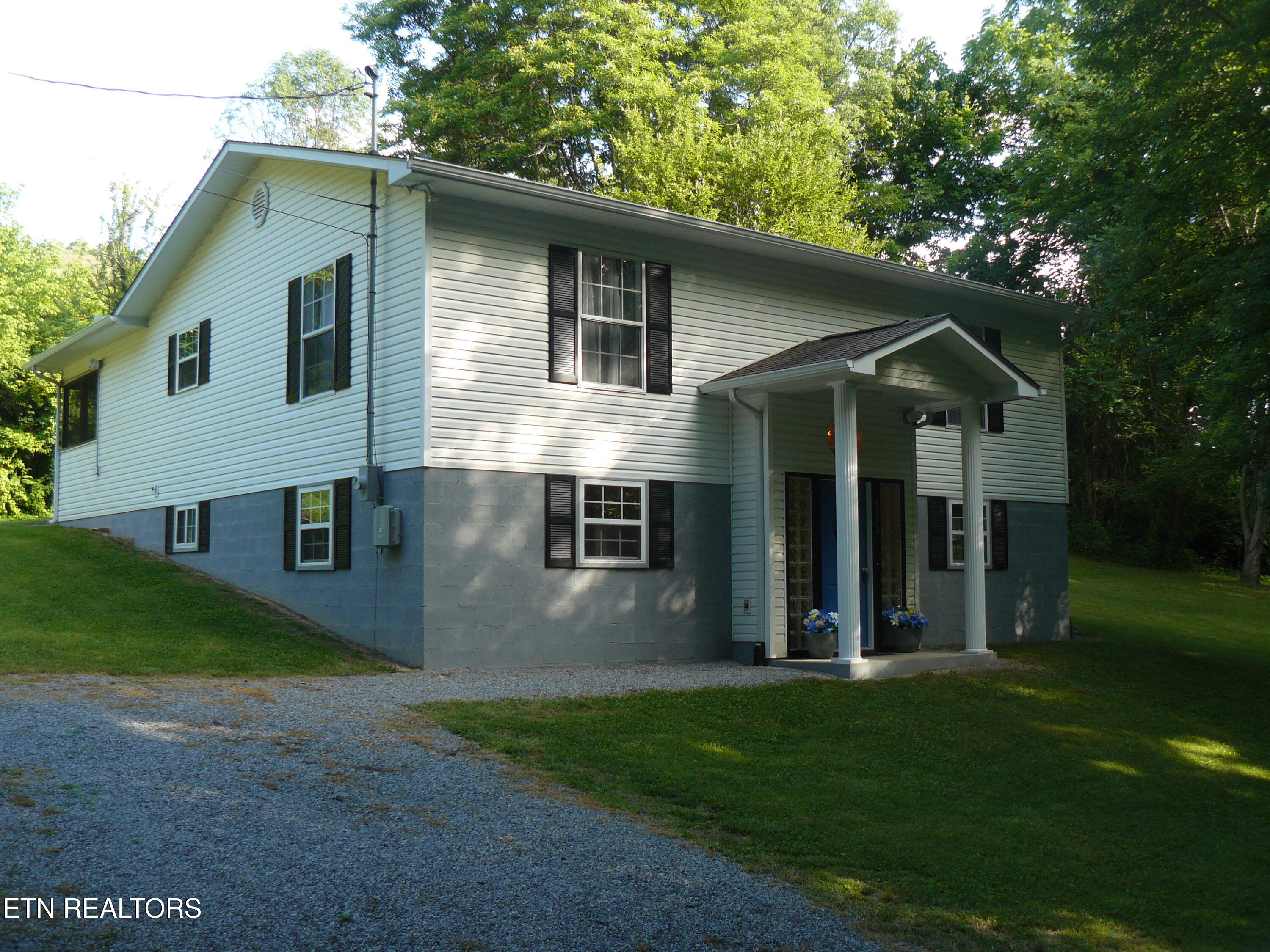 311 Greever Hollow Rd — photo