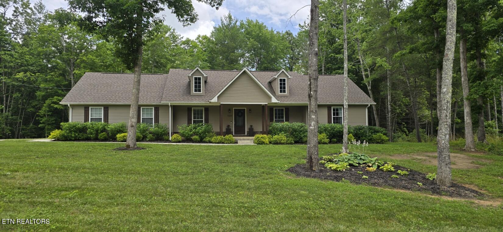 1149 Toomey Falls Rd, Oneida, TN 37841 — photo 2