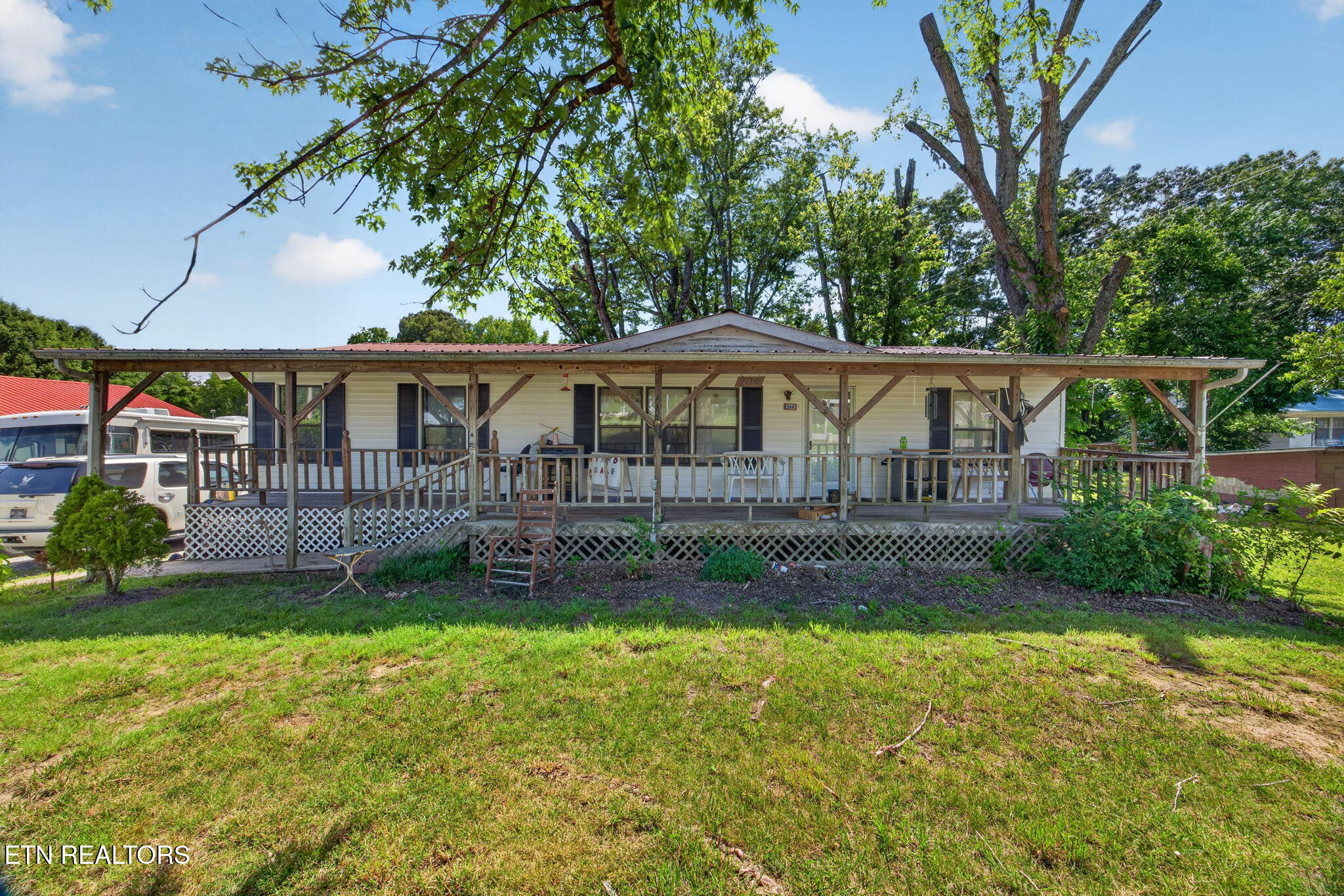 204 Rickman Monterey Hwy — photo