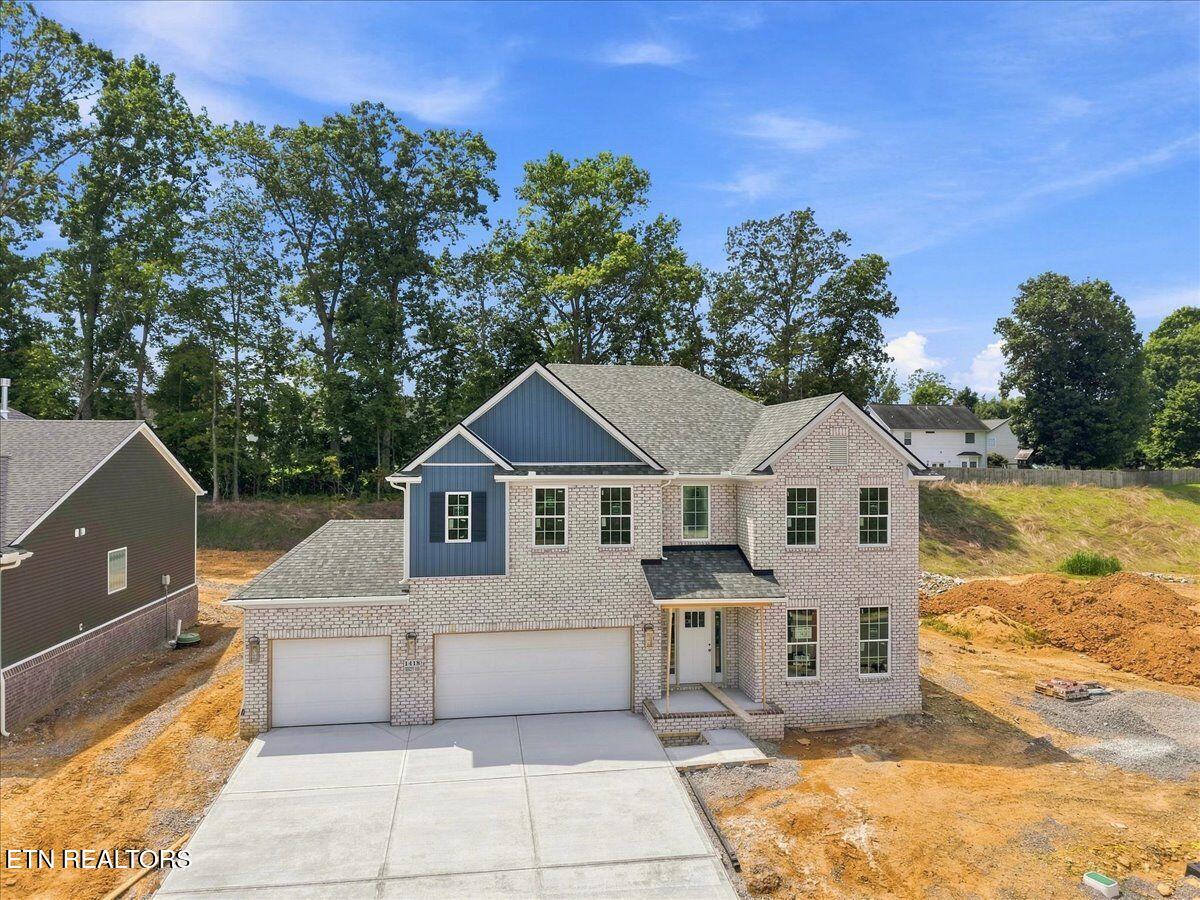 1418 Crescent Oaks Lane — photo