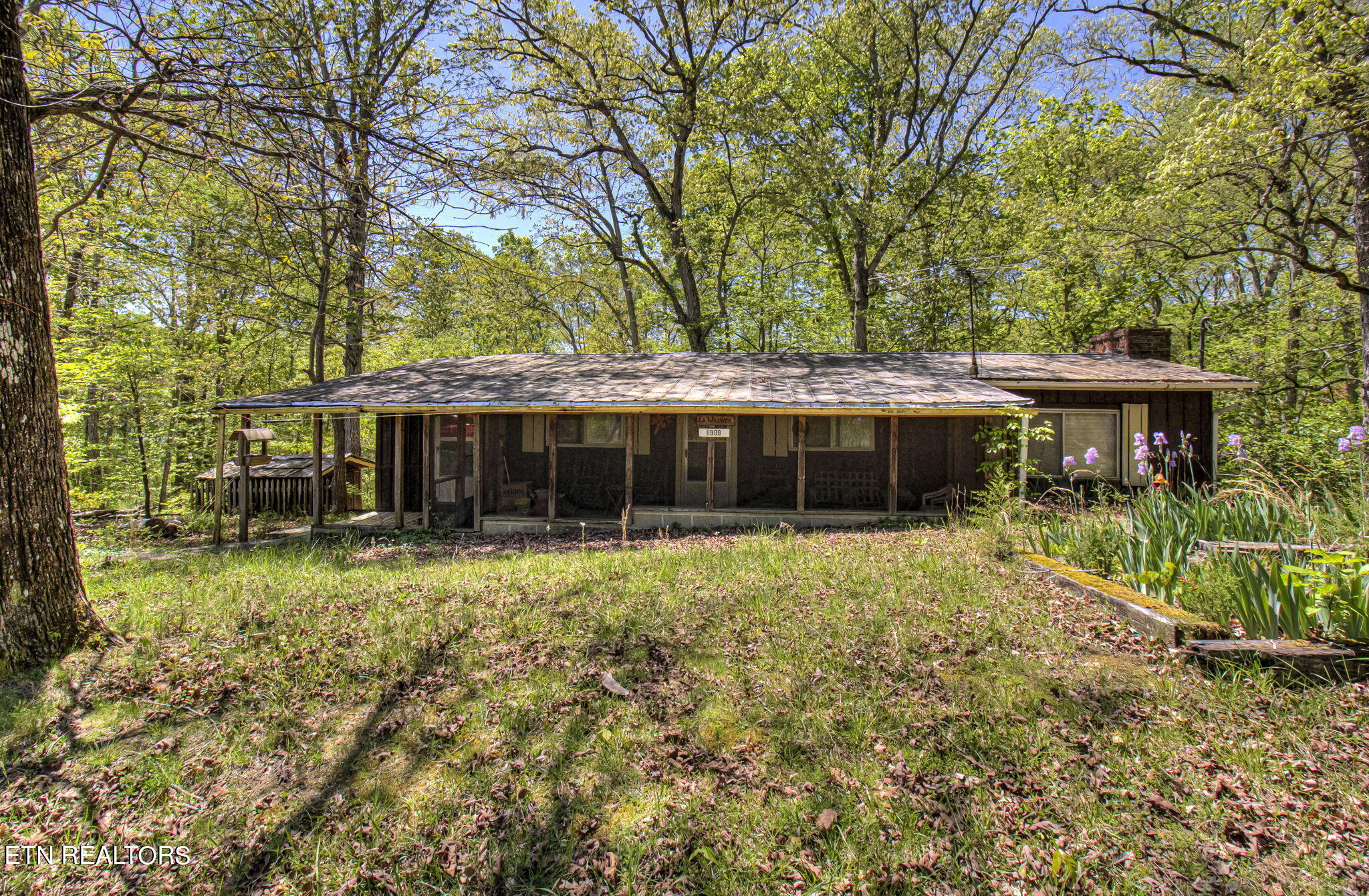 1909 Cheyene Tr — photo