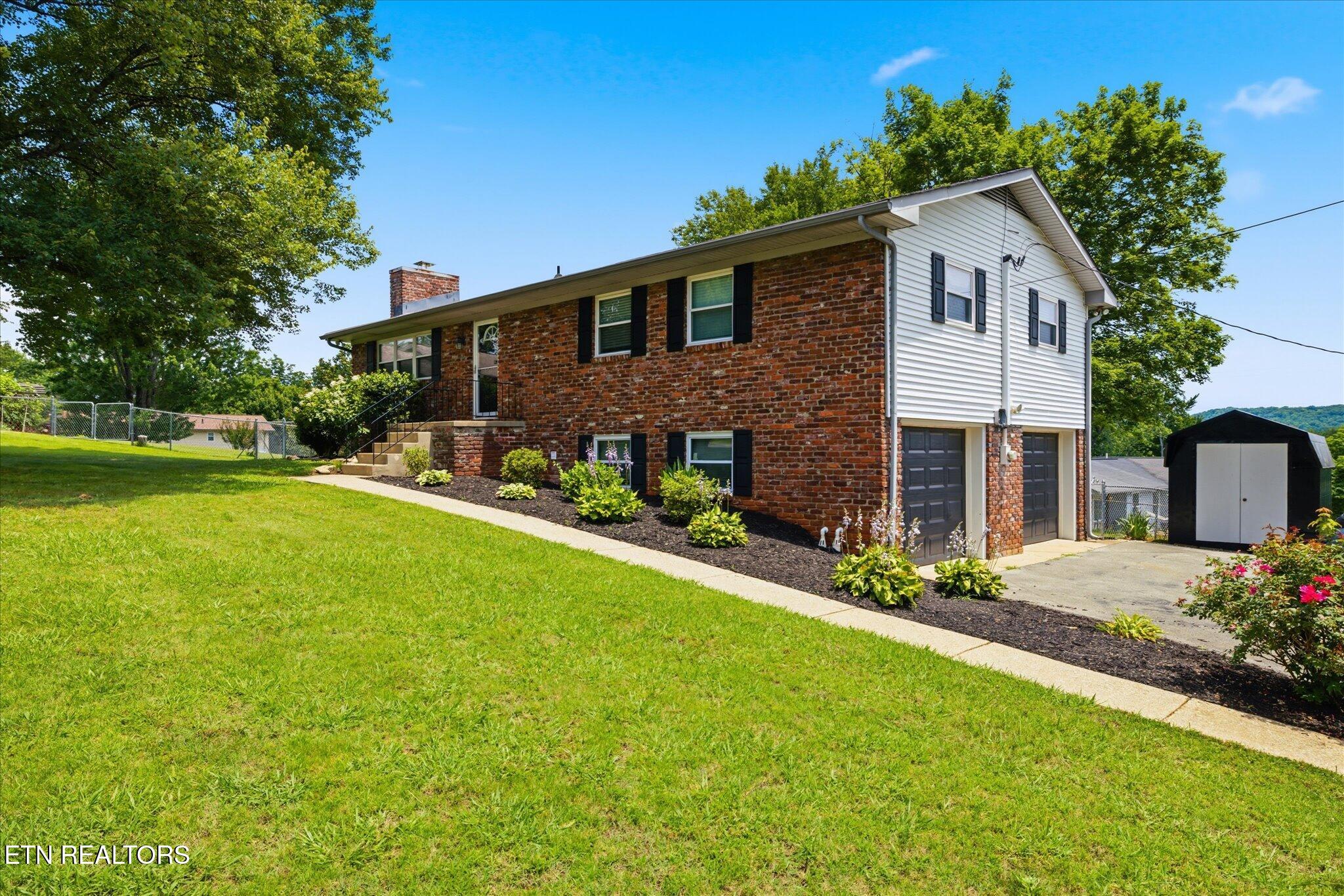 6408 Flintrock Circle — photo