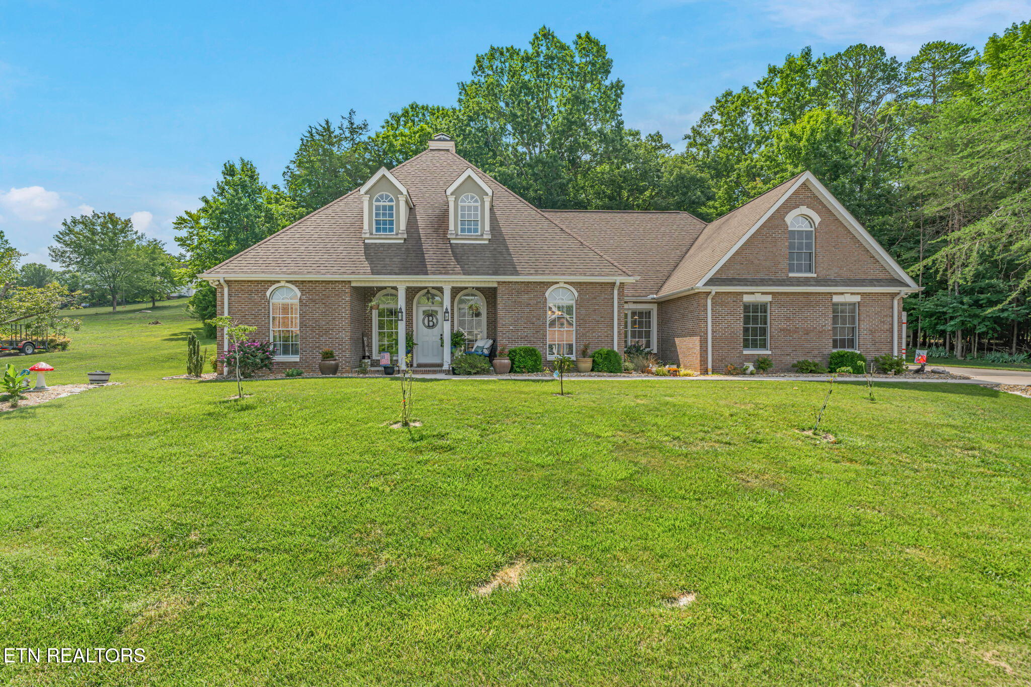 159 Bradford Village Way — photo