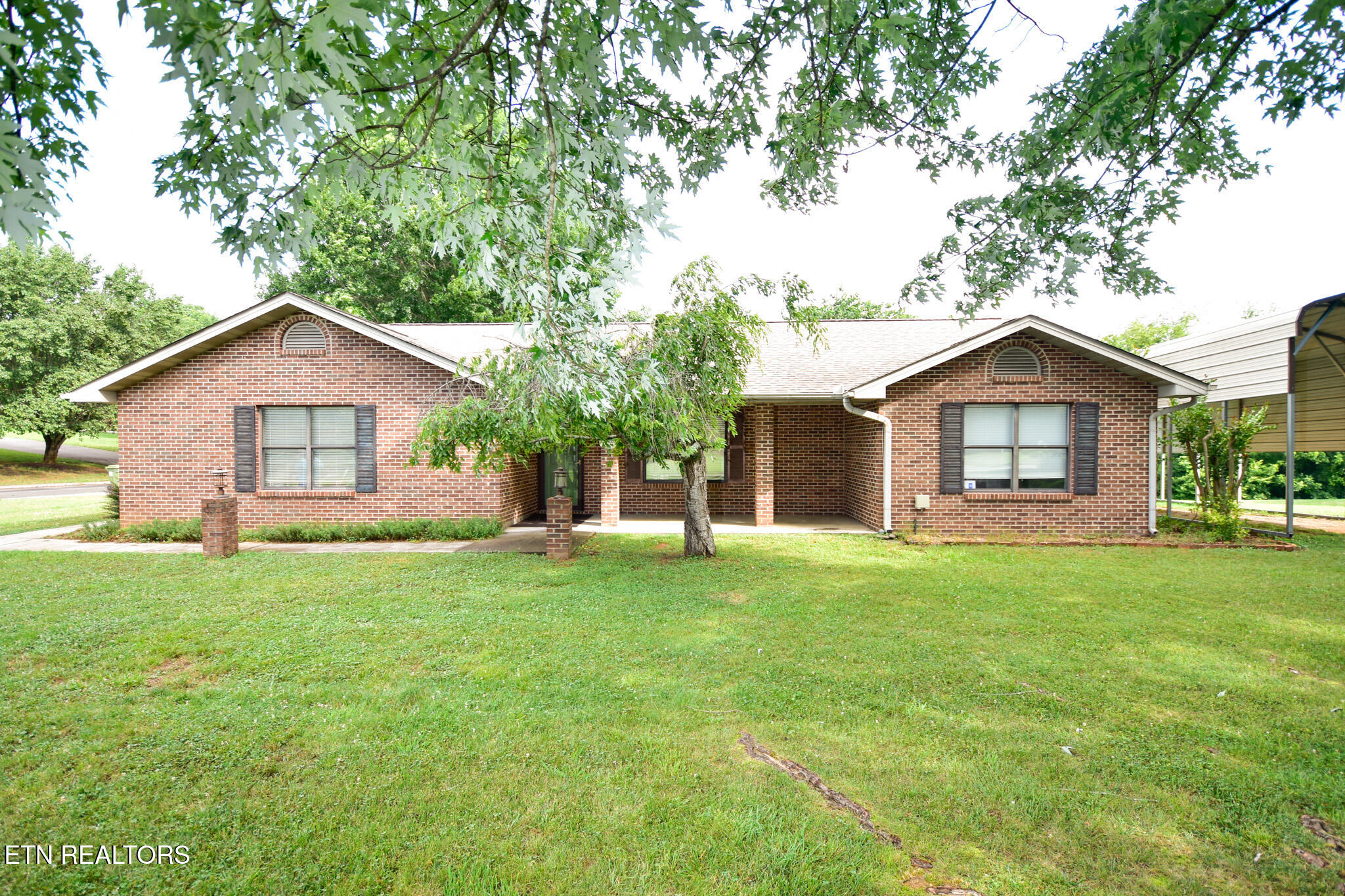 3288 River Pointe Circle — photo