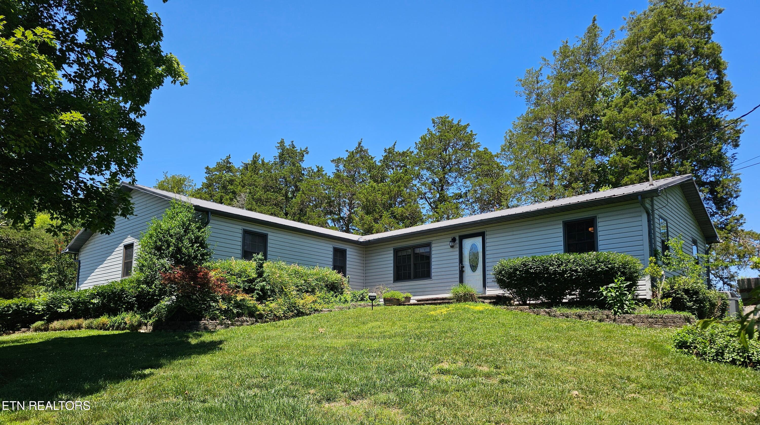 2140 Chapman Hwy — photo