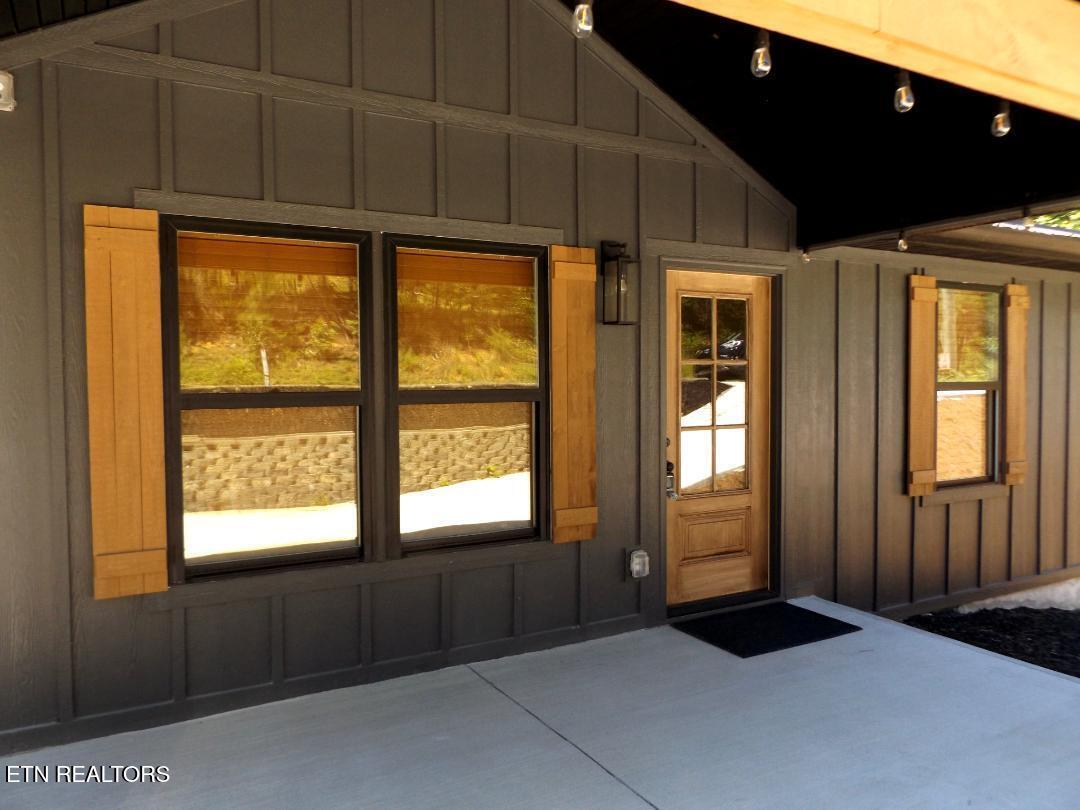 2138 Bluff Ridge Rd, Sevierville, TN 37876 — photo 2