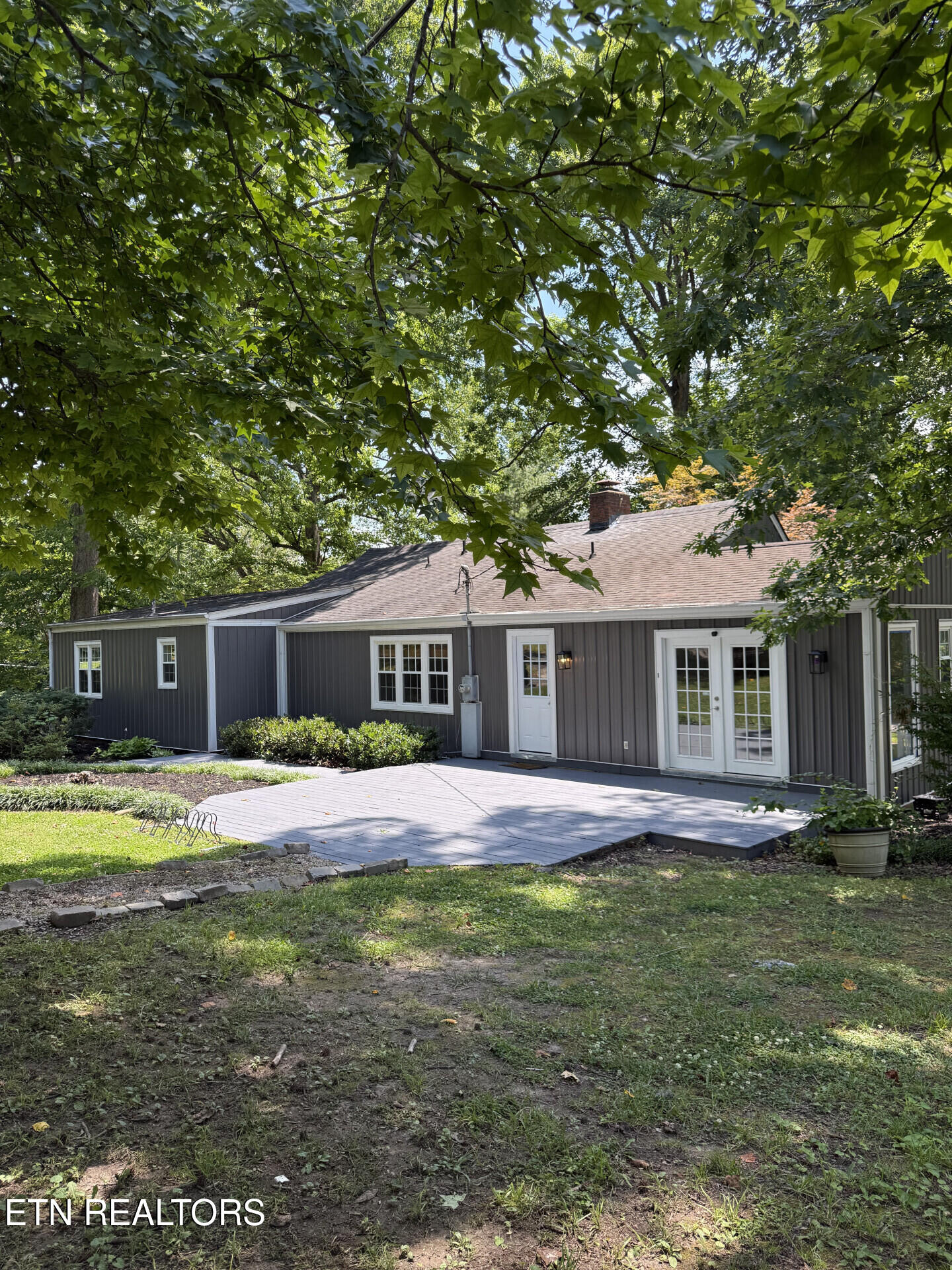 142 W Norris Rd — photo