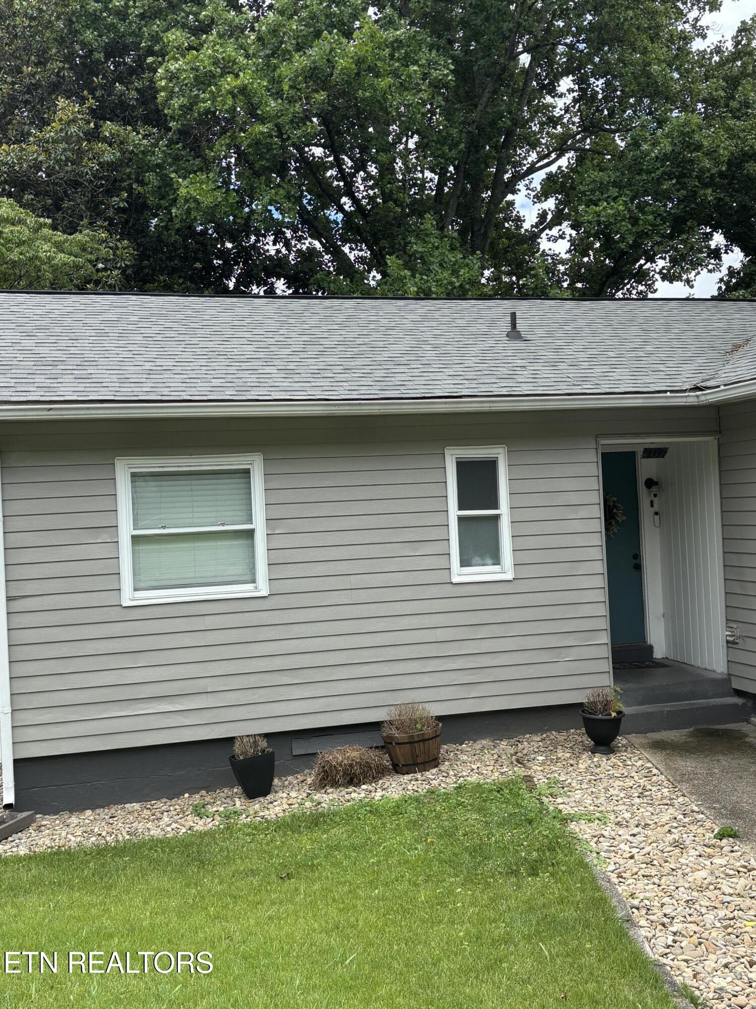 107 Porter Rd, Oak Ridge, TN 37830 — photo 2