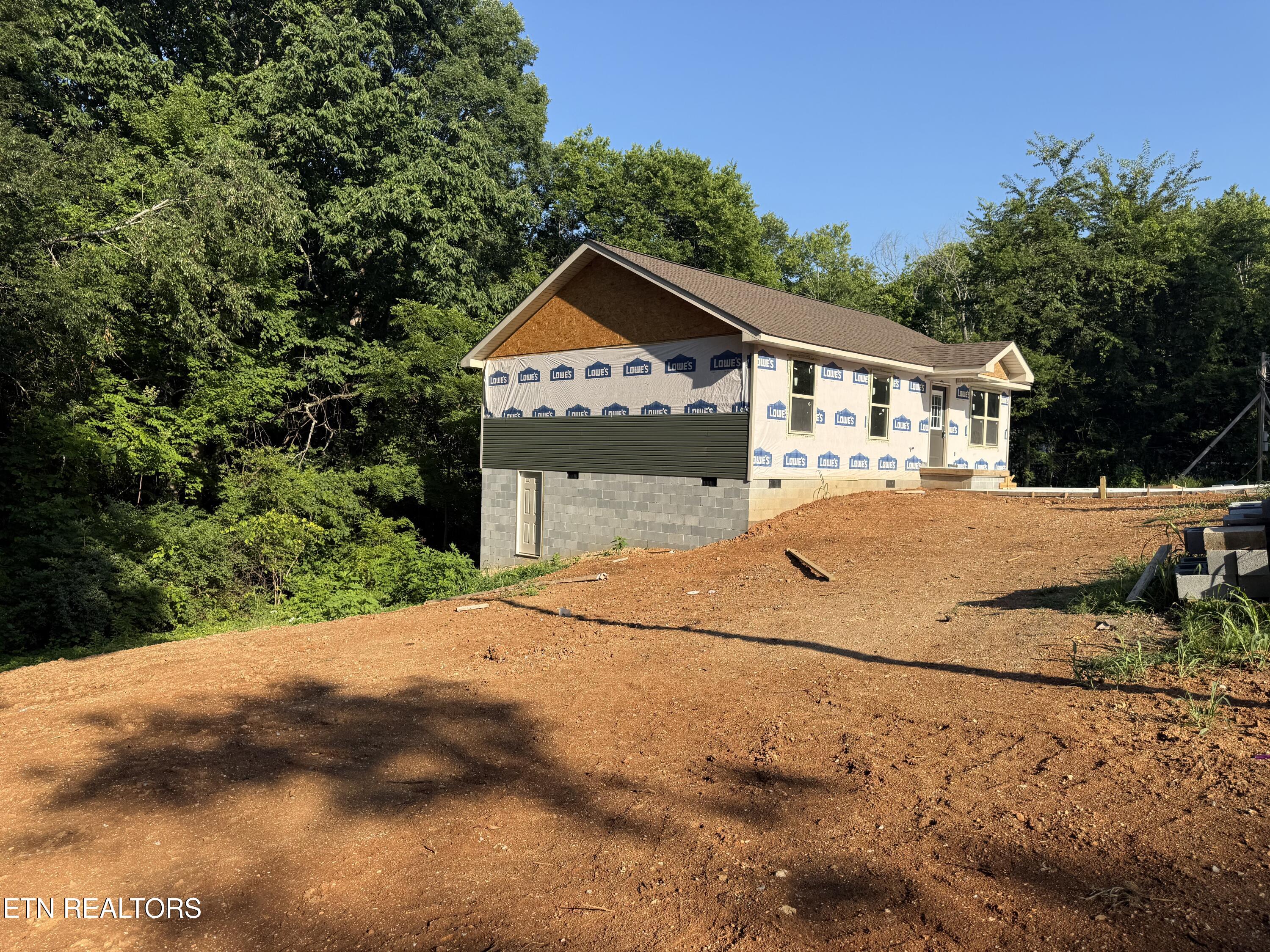 309 Foley Hill Rd, Clinton, TN 37716 — photo 2
