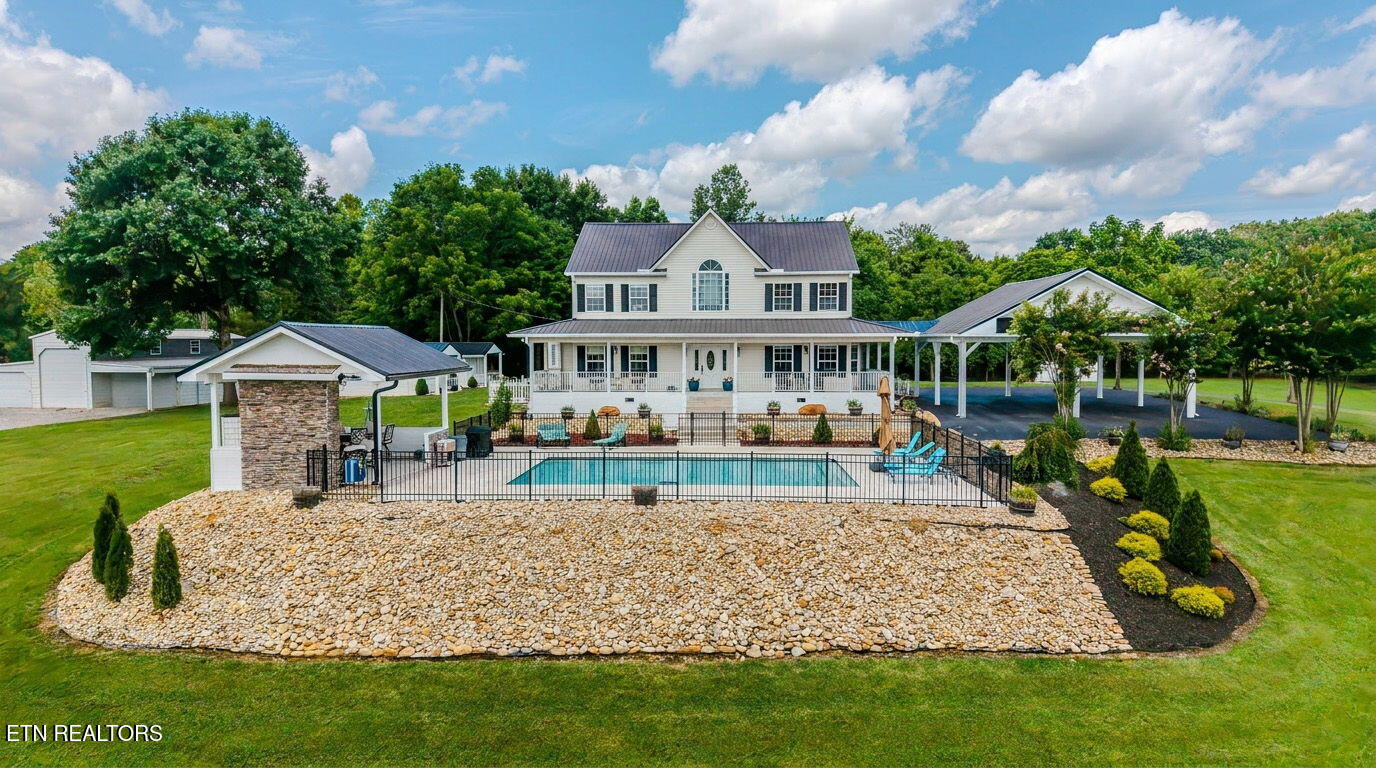 1531 Providence Hills Rd — photo