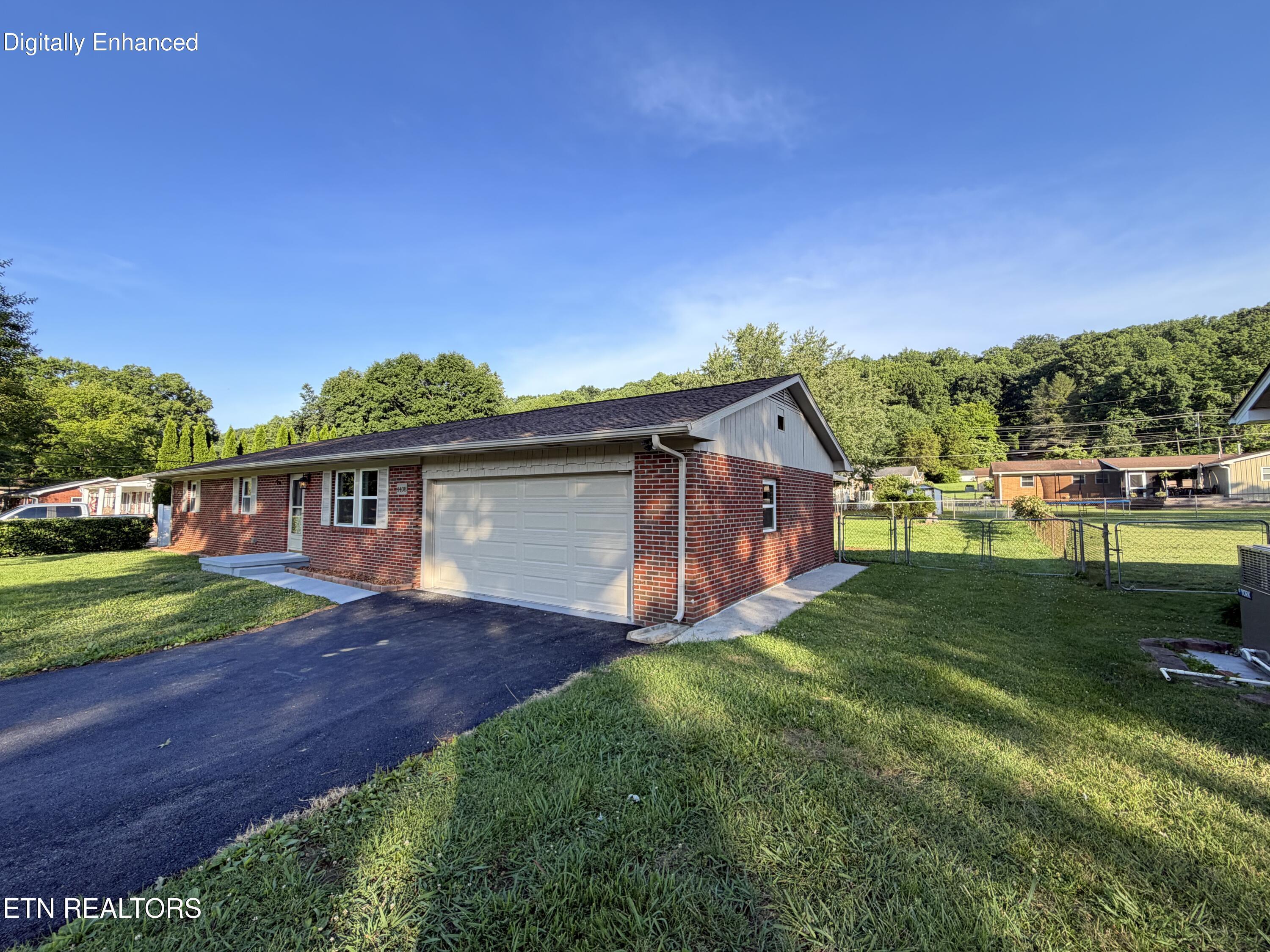 4408 Genny Lynn Drive — photo