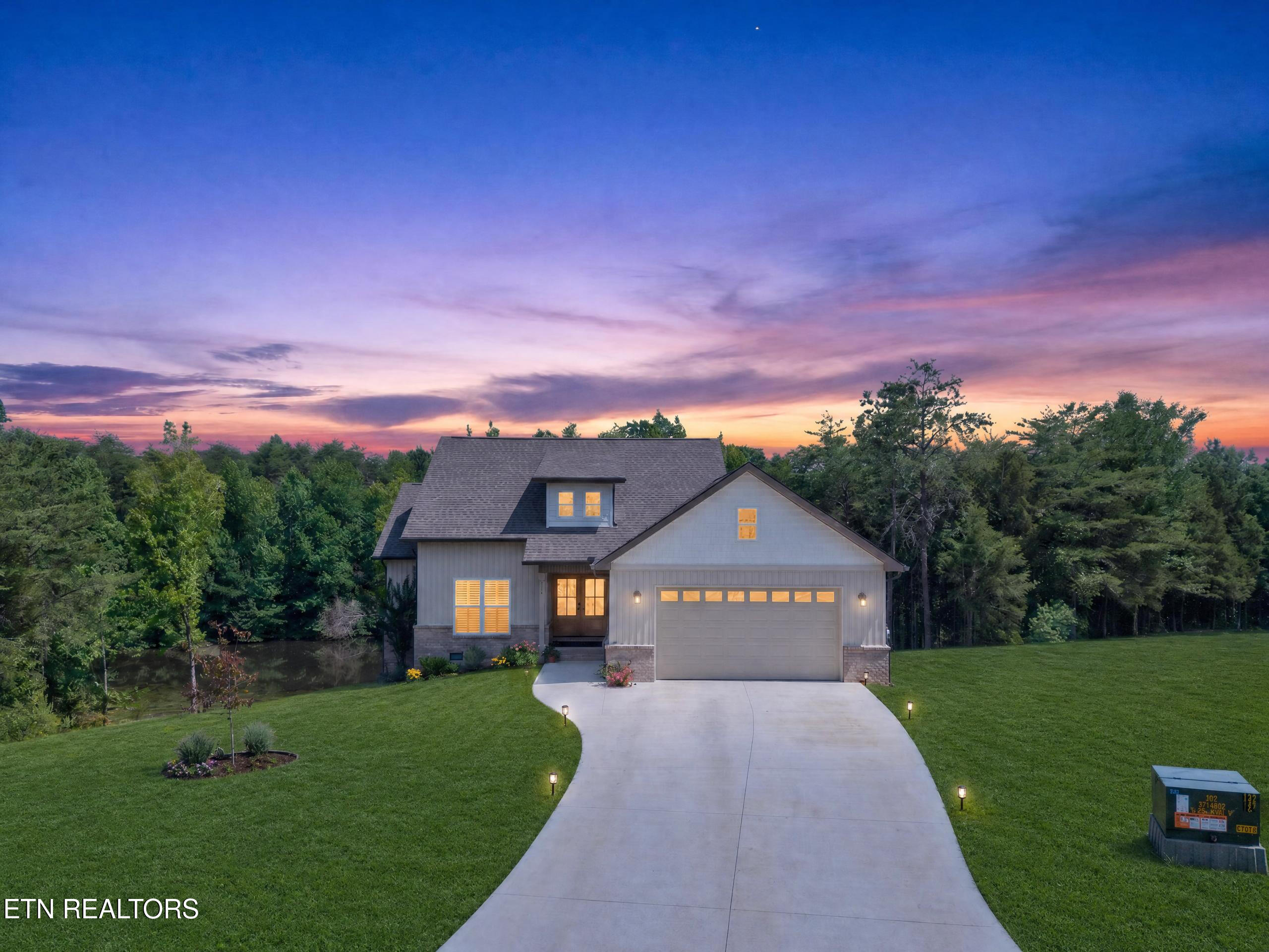 930 Loblolly Lane — photo