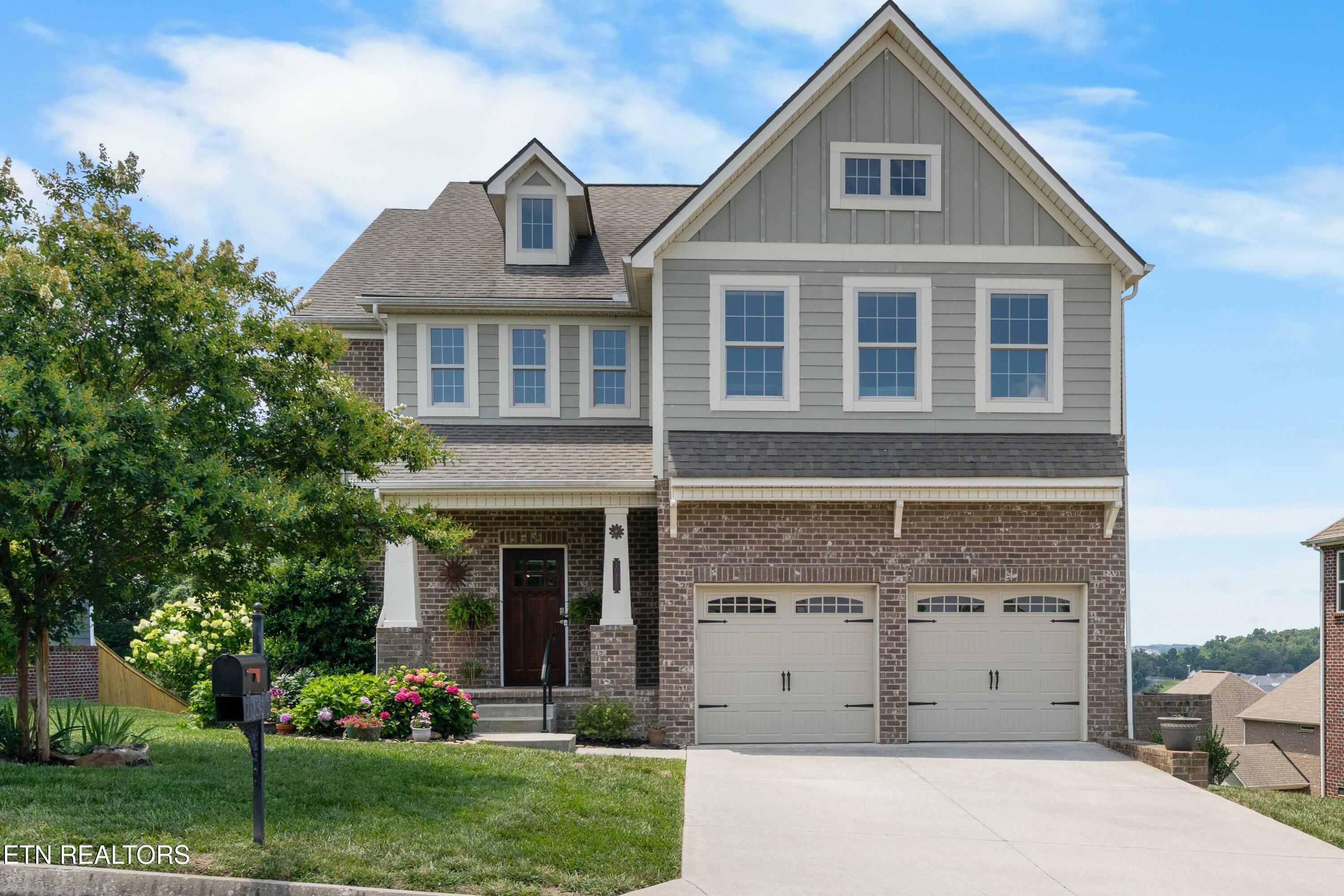 10850 Hunters Knoll Lane — photo