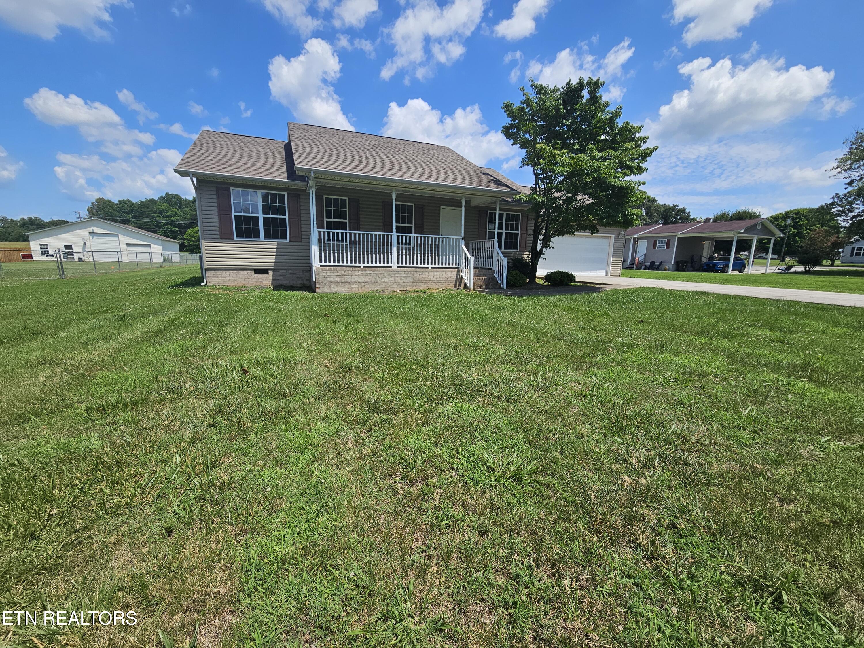 1017 Meek St — photo