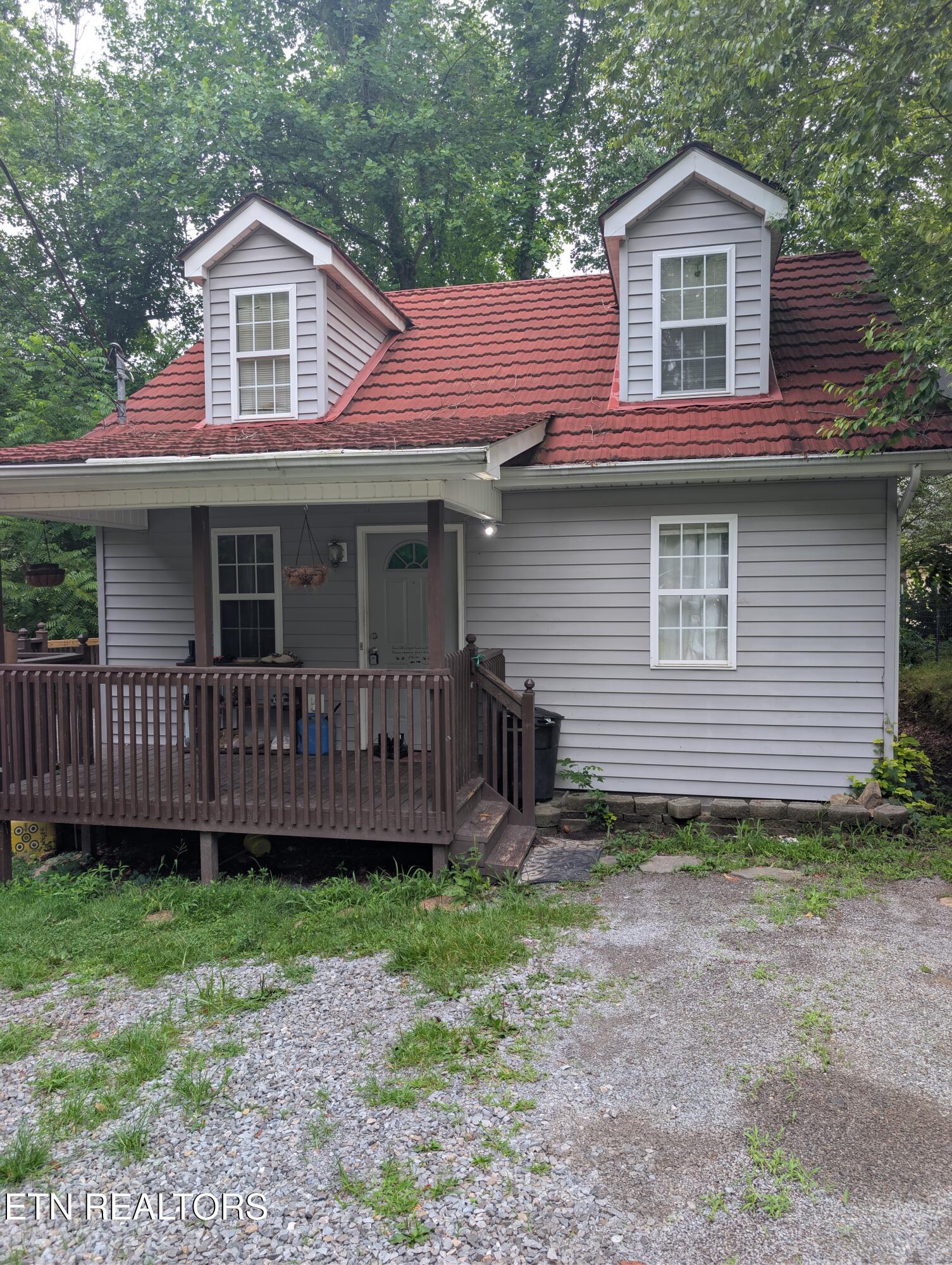 125 Cawood Lane — photo