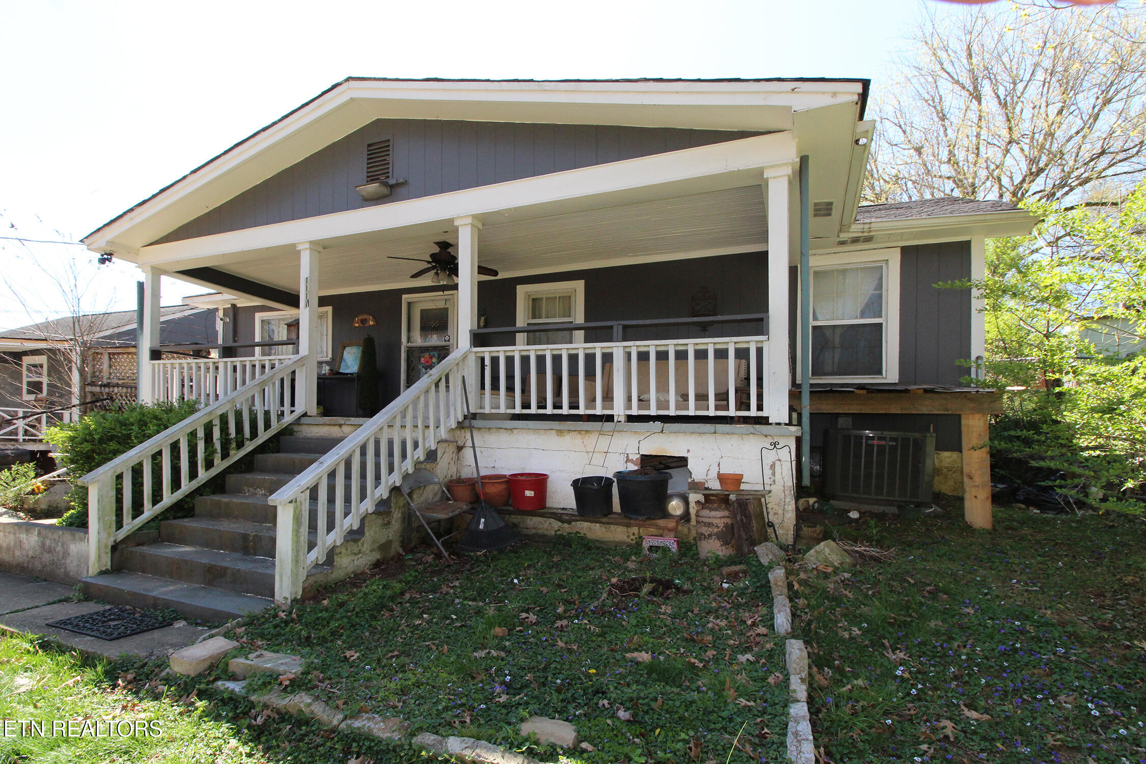 1113 Yellowstone Rd — photo