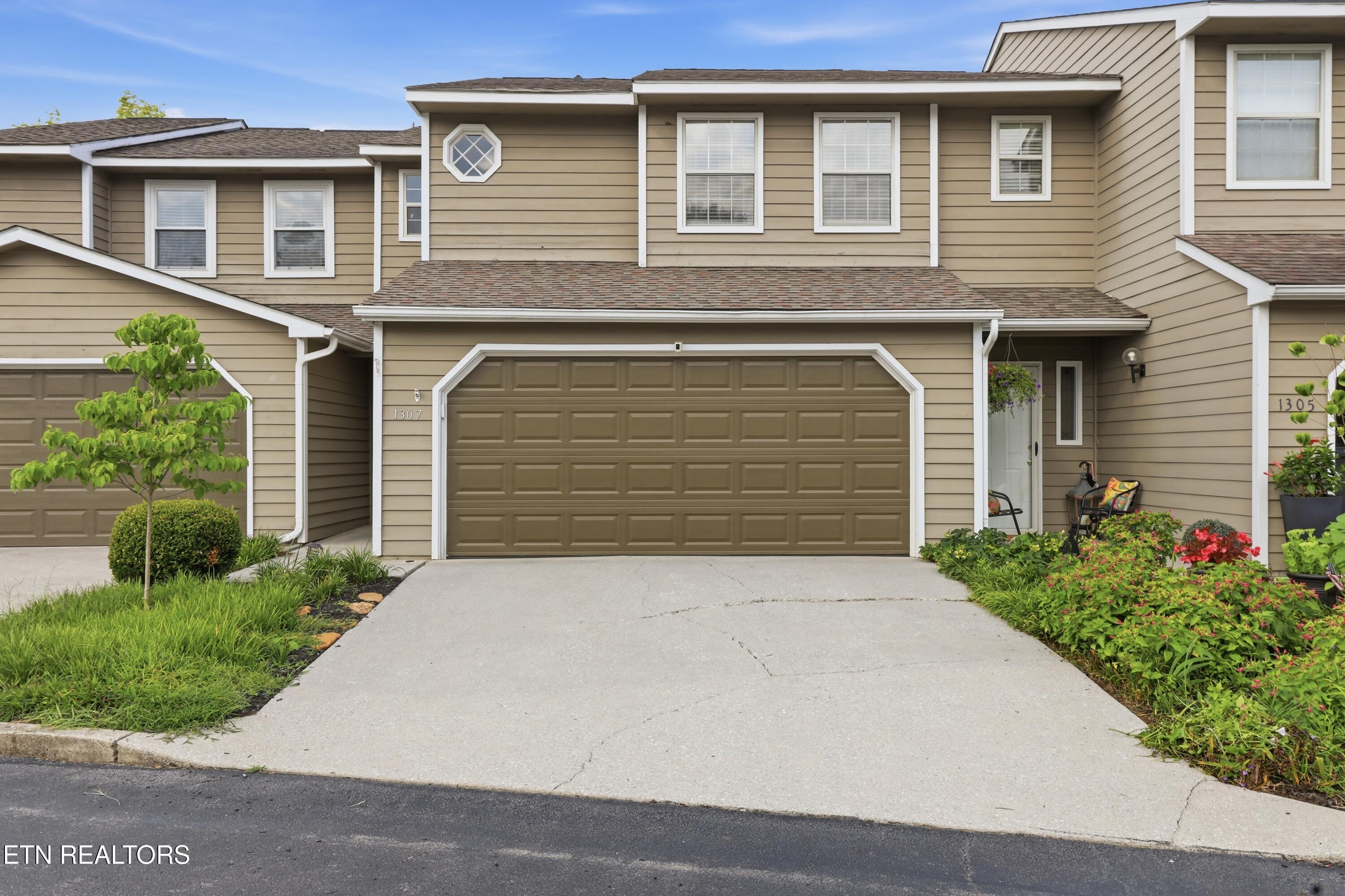 1307 Covington Drive 1 — photo
