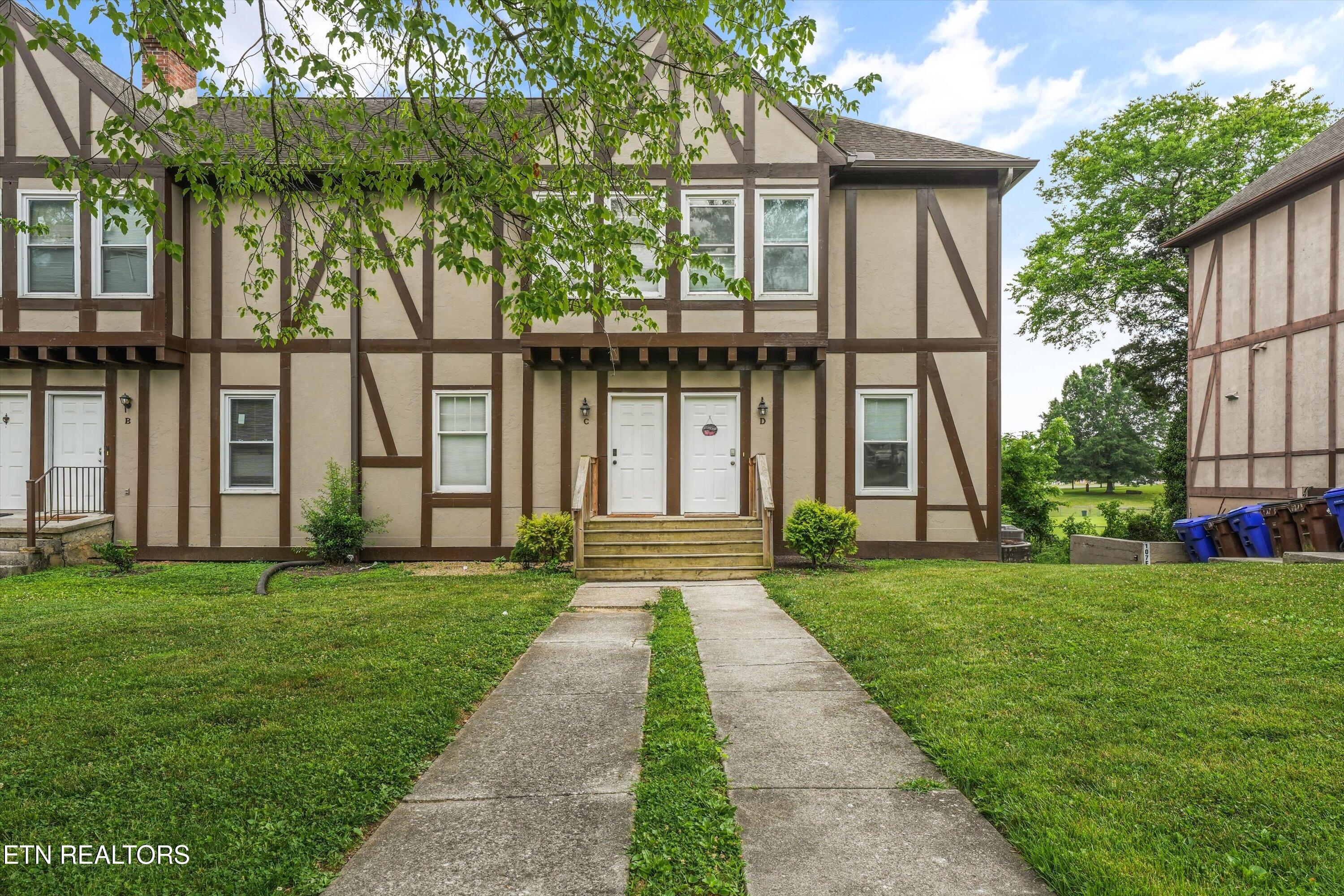 105 Arcadia Lane Apt D — photo