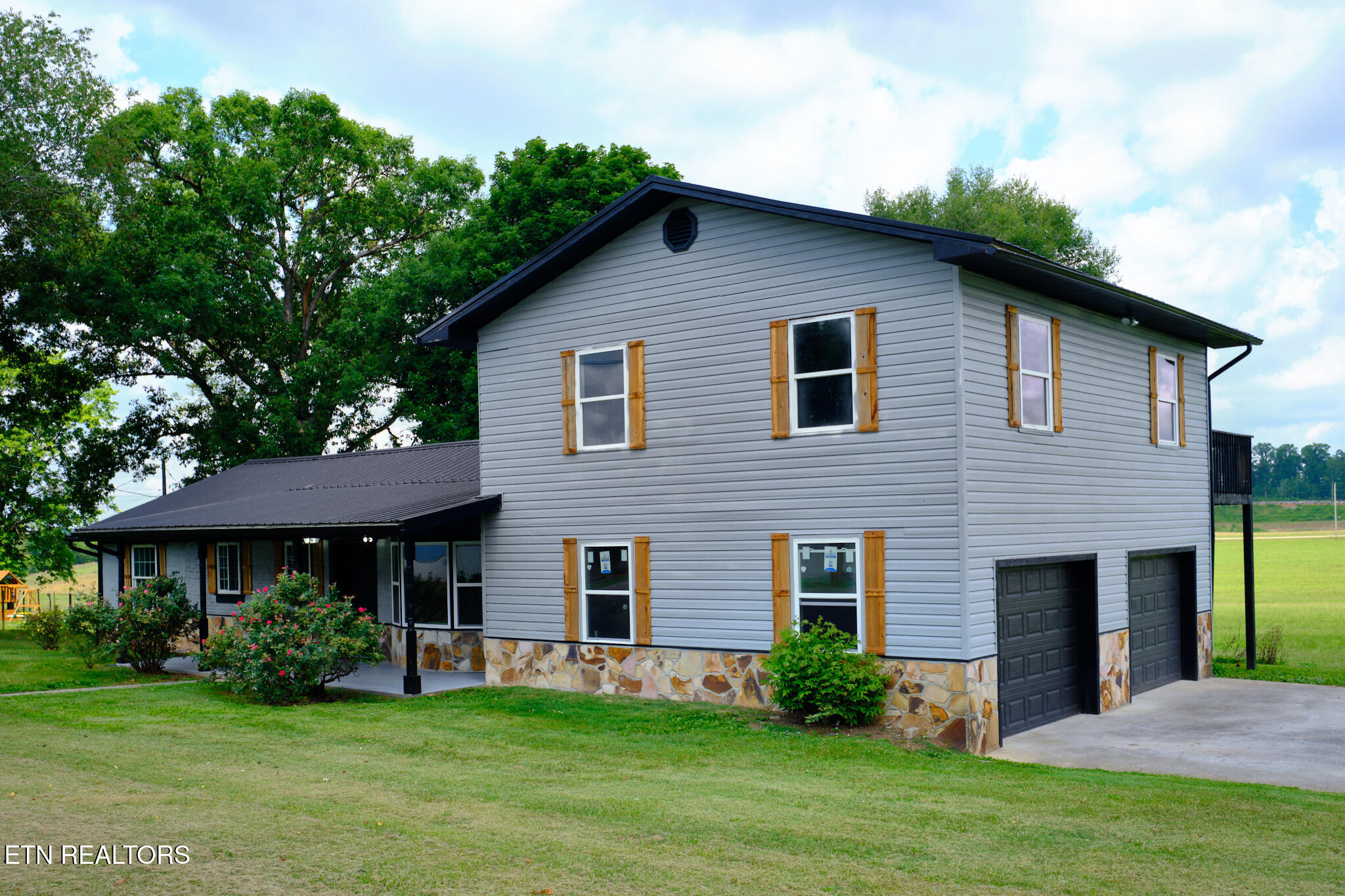 560 Rudd Rd, Greenback, TN 37742 — photo 3