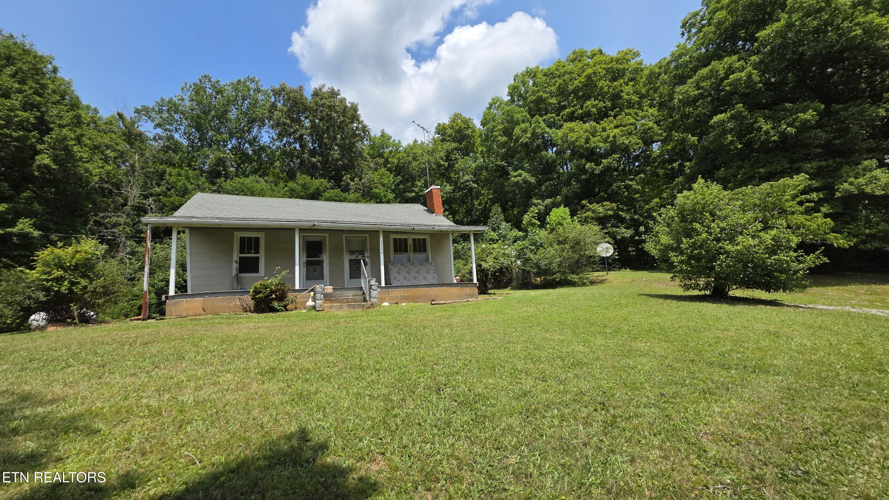 1720 Old Piney Rd — photo