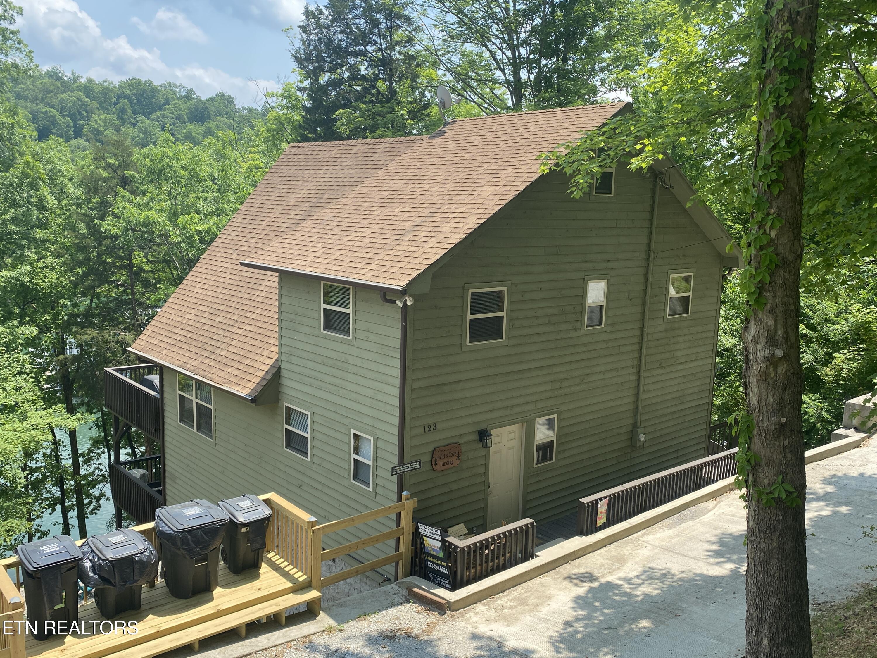 123 Flat Lake Circle — photo