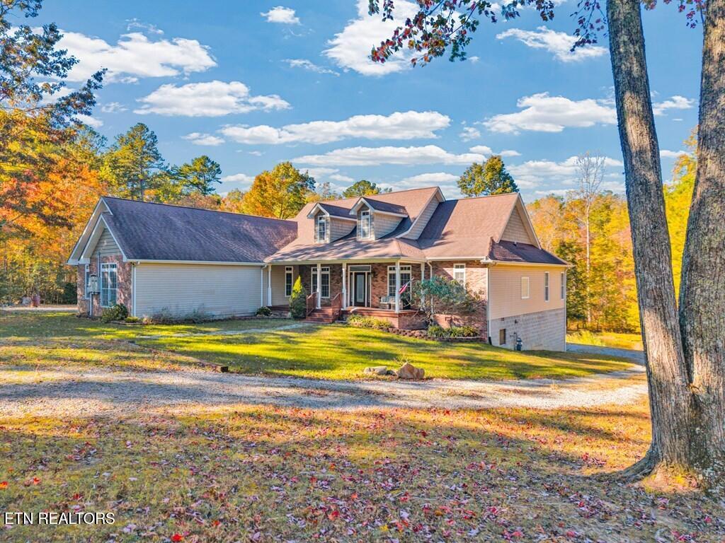 700 Falls Rd, Monterey, TN 38574 — photo 2