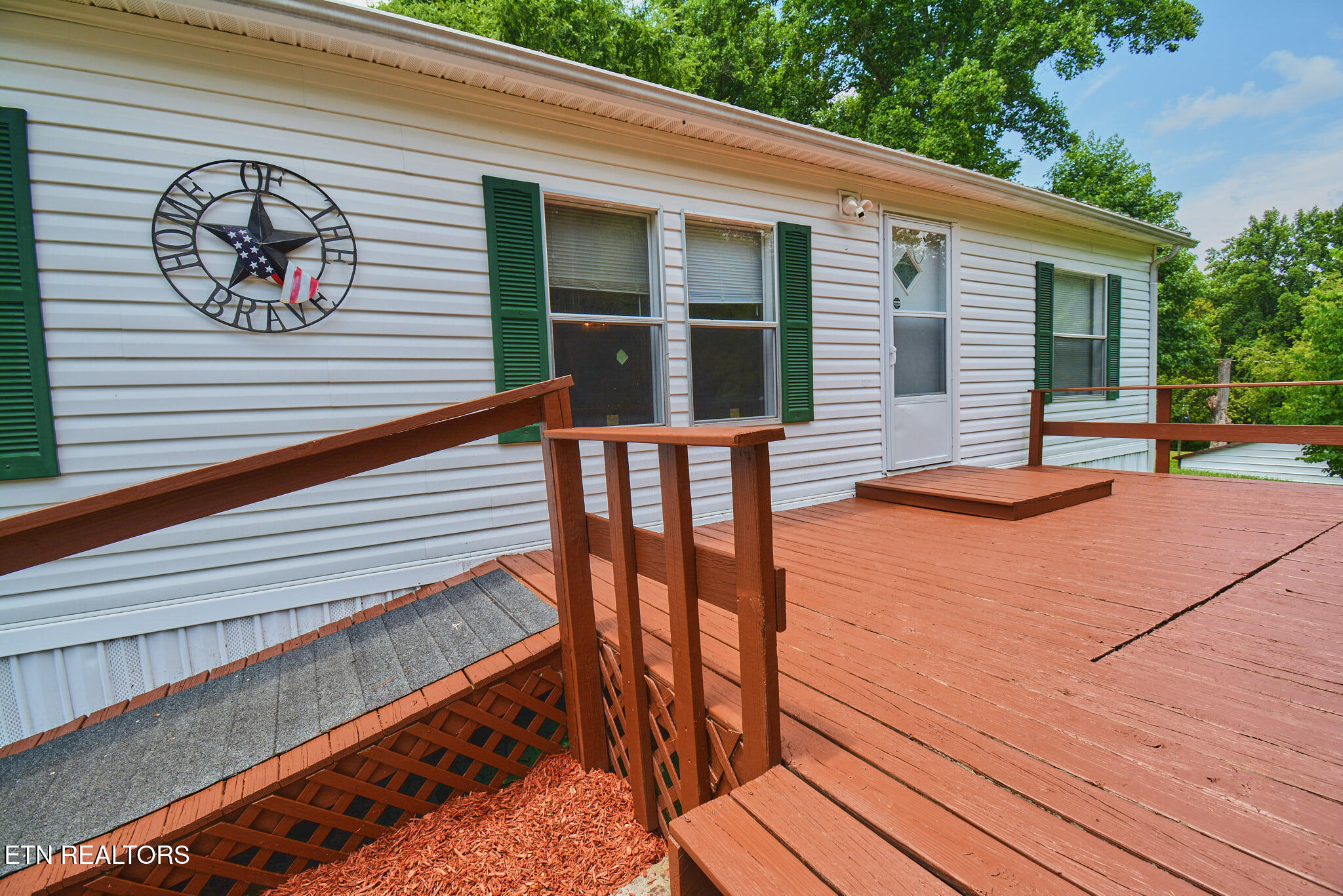 124 Davis Rd, Townsend, TN 37882 — photo 3