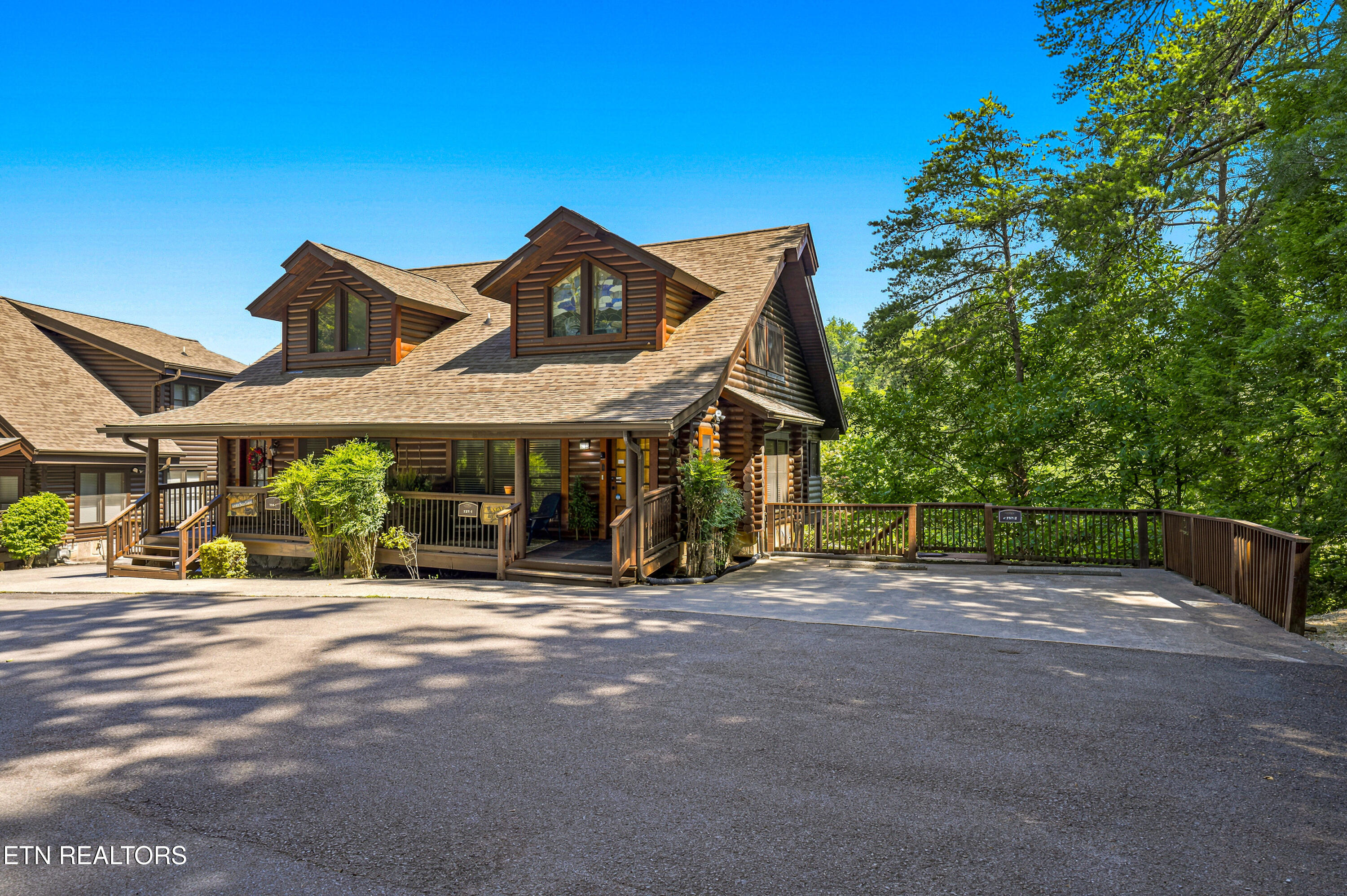 757 Golf View Blvd — photo