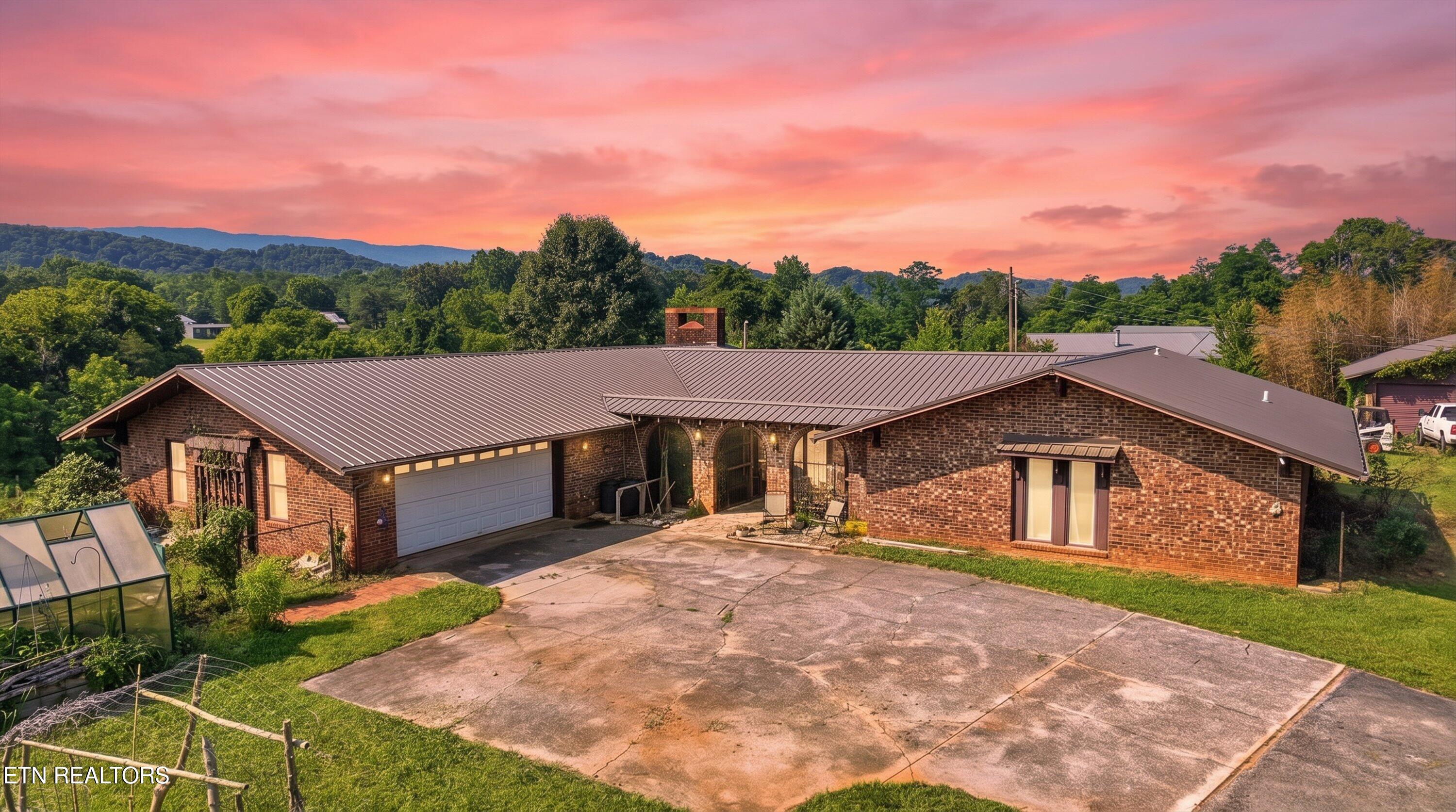 3030 New Blockhouse Rd — photo