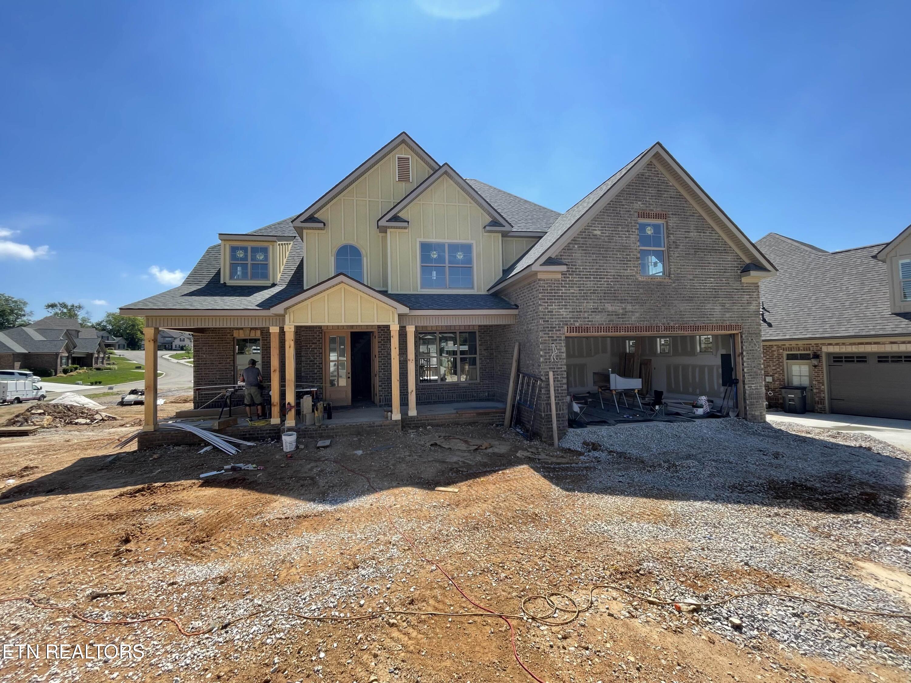 736 Averystone Lane — photo