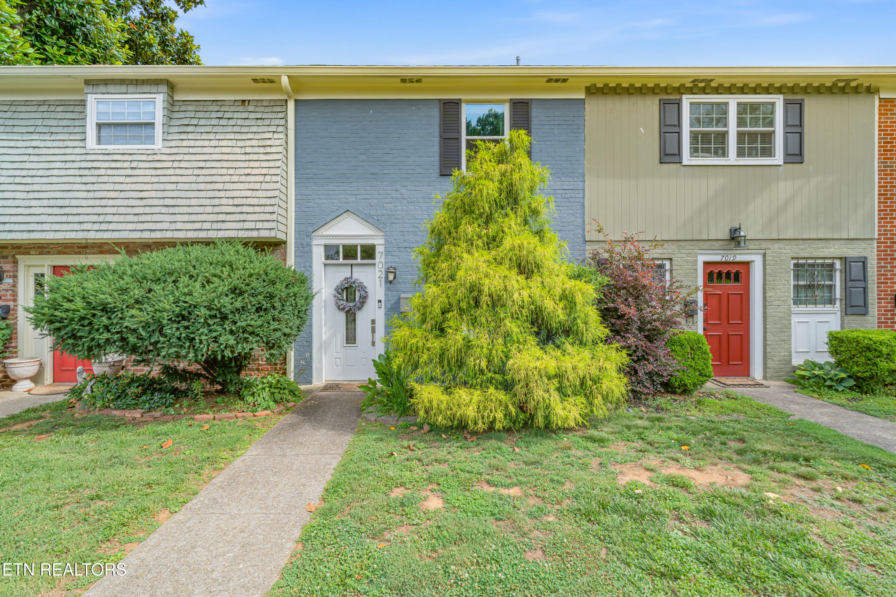 7021 Traditional Drive — photo