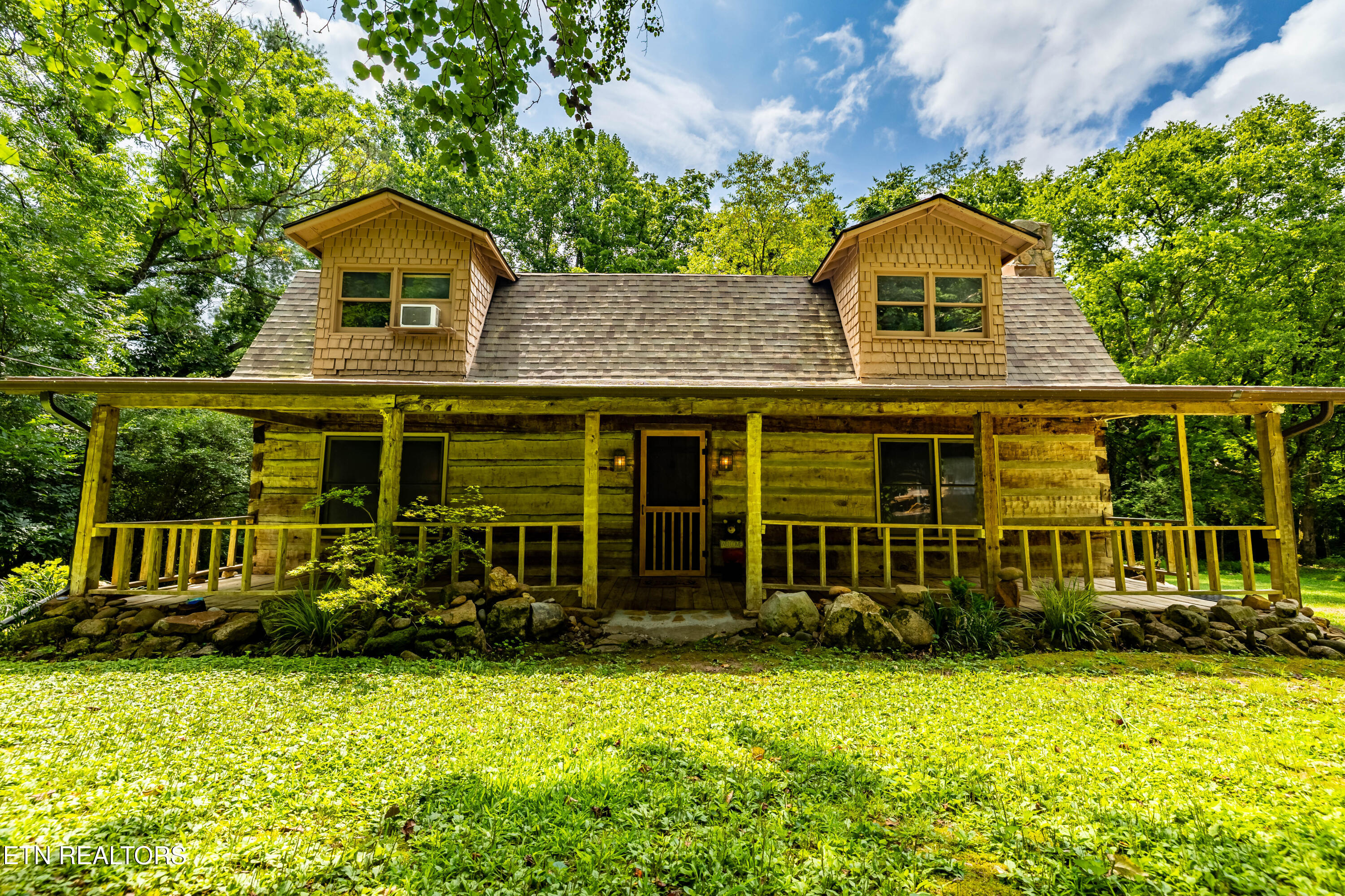 143 Old West Millers Cove Rd — photo