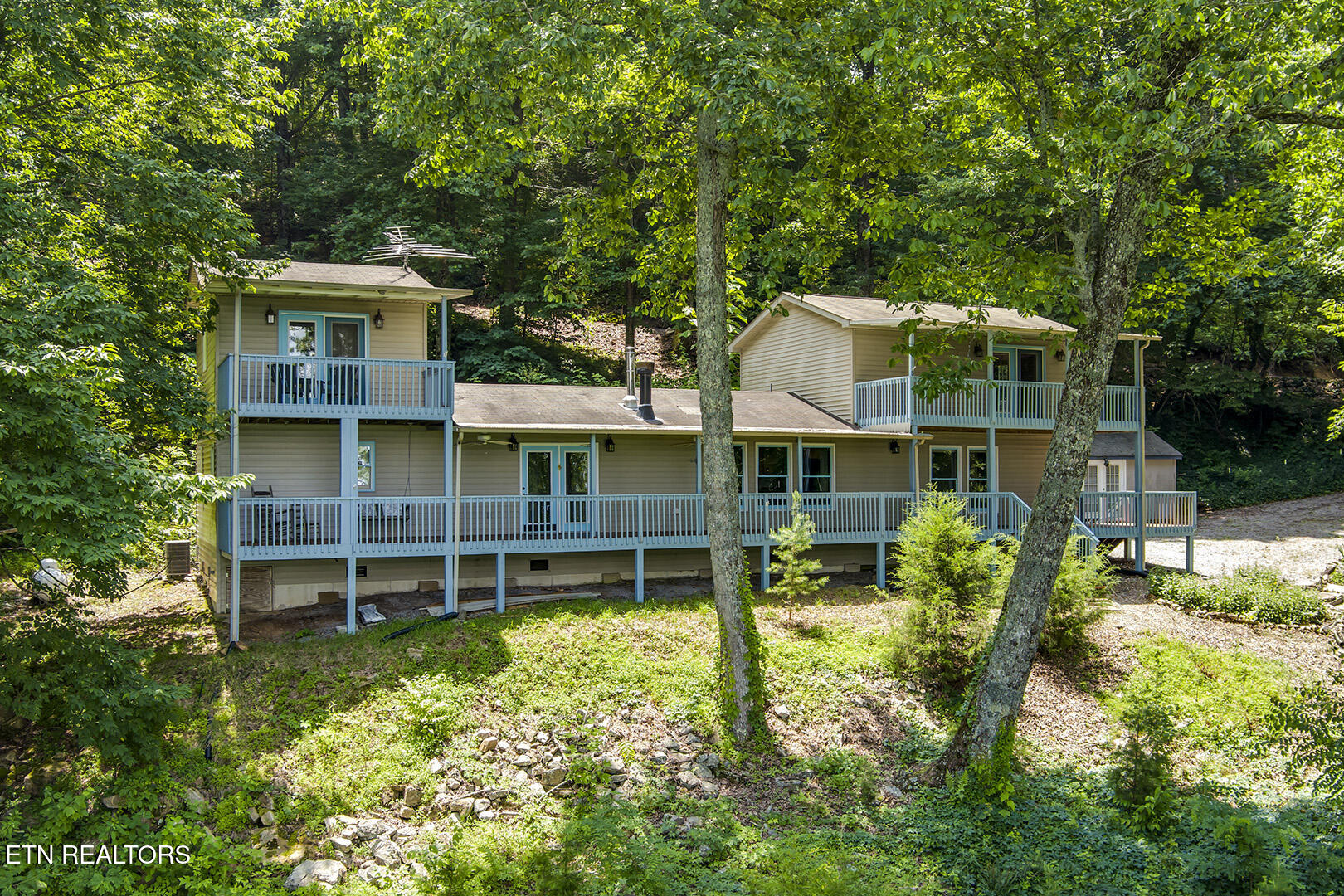 4171 Chilhowee Tr — photo