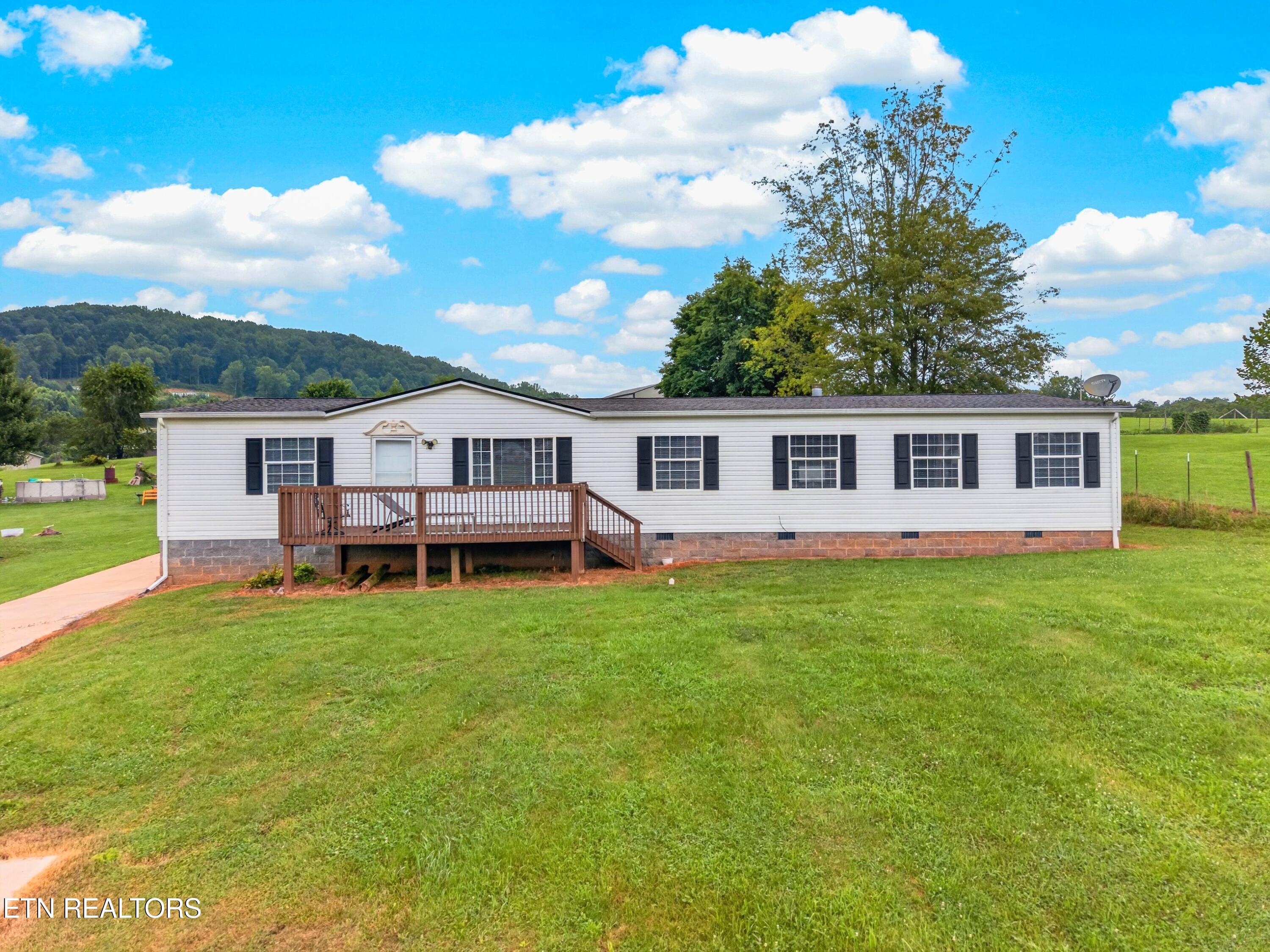 4161 Carters Valley Rd — photo
