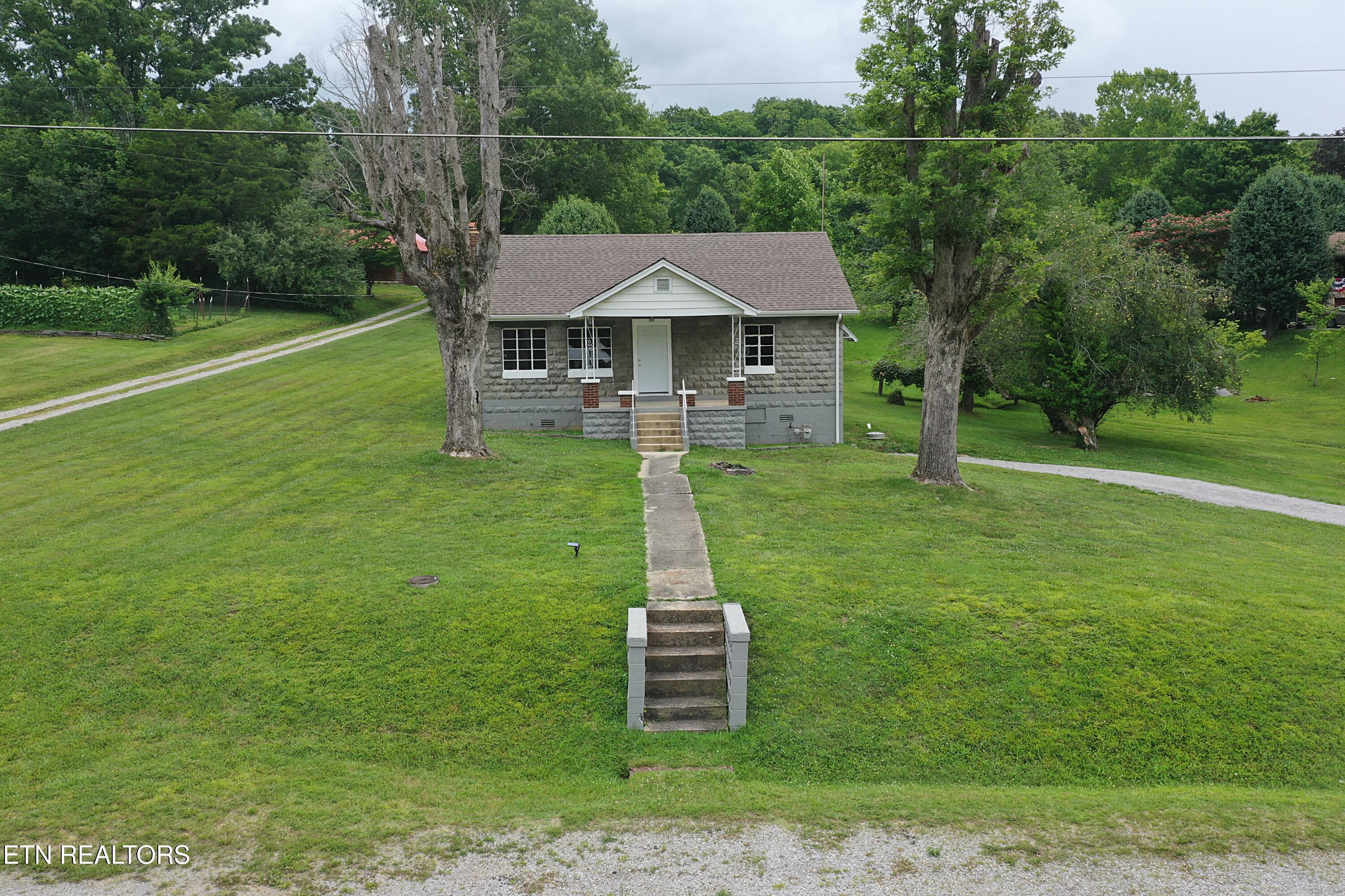 231 Galloway Drive — photo