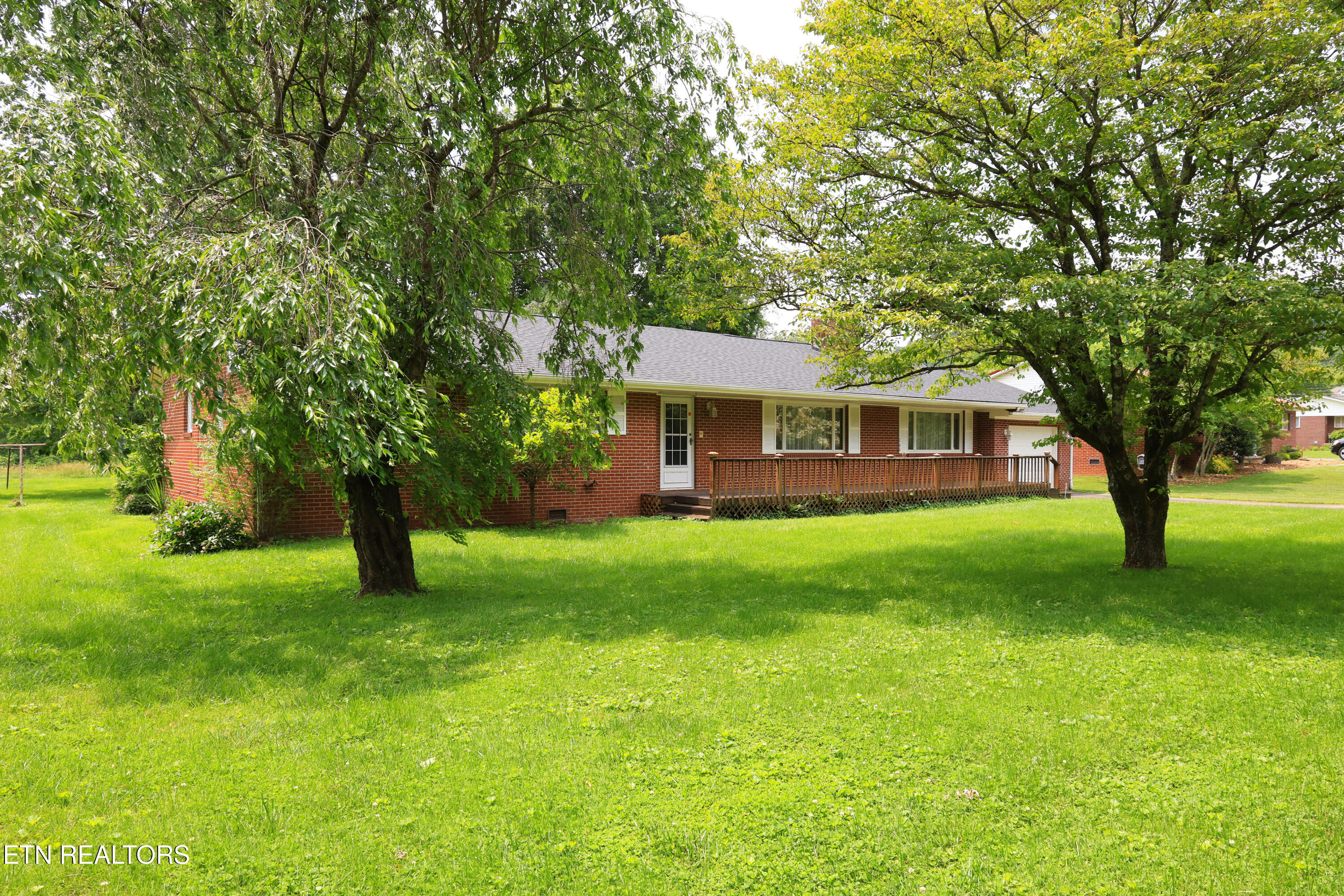 160 Rector Drive, Harrogate, TN 37752 — photo 2