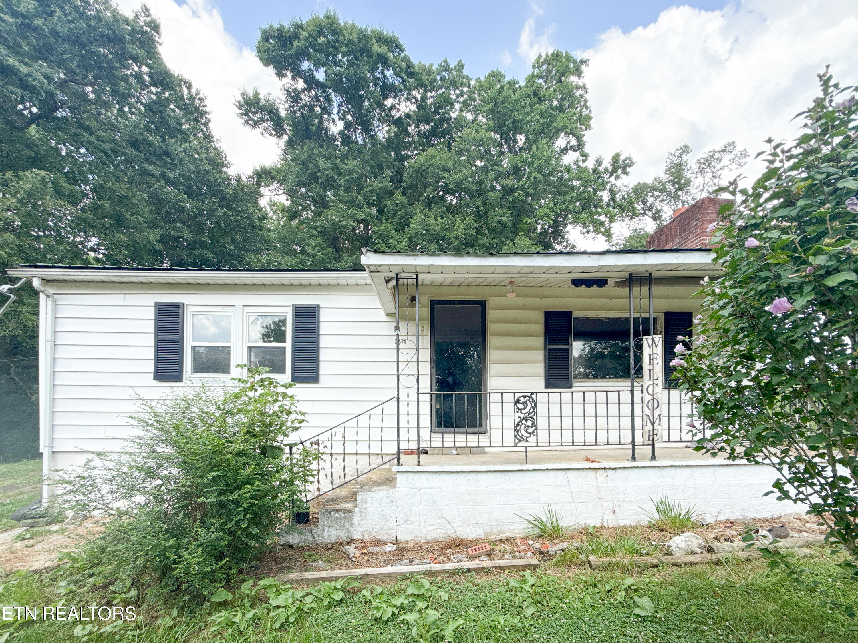 2518 Roseberry Rd — photo