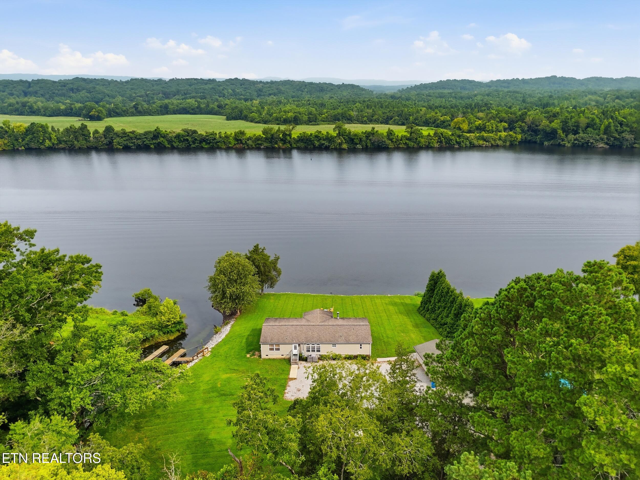 616 Layman Circle — photo