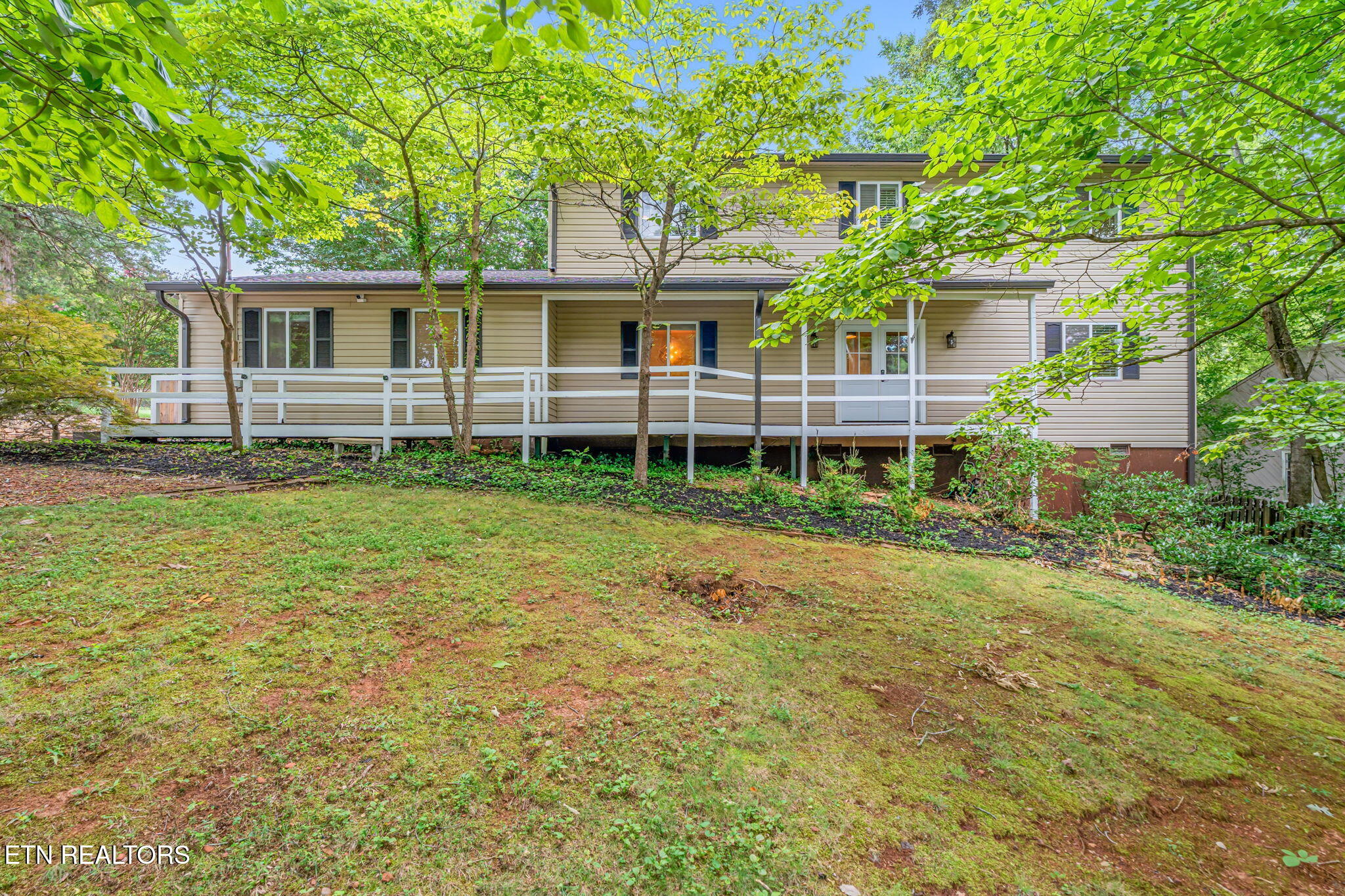 9717 Tallahassee Drive — photo