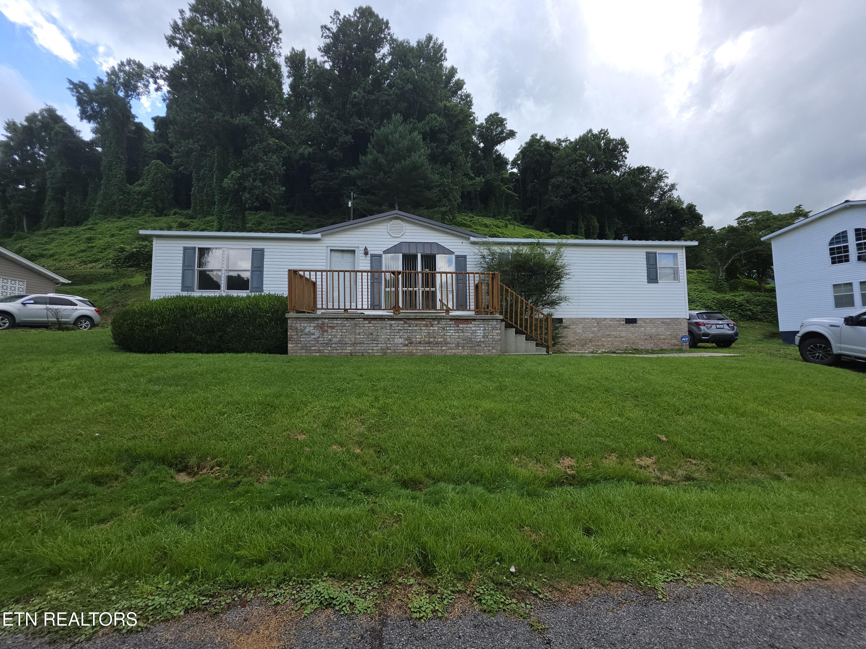 119 Walnut Lane — photo