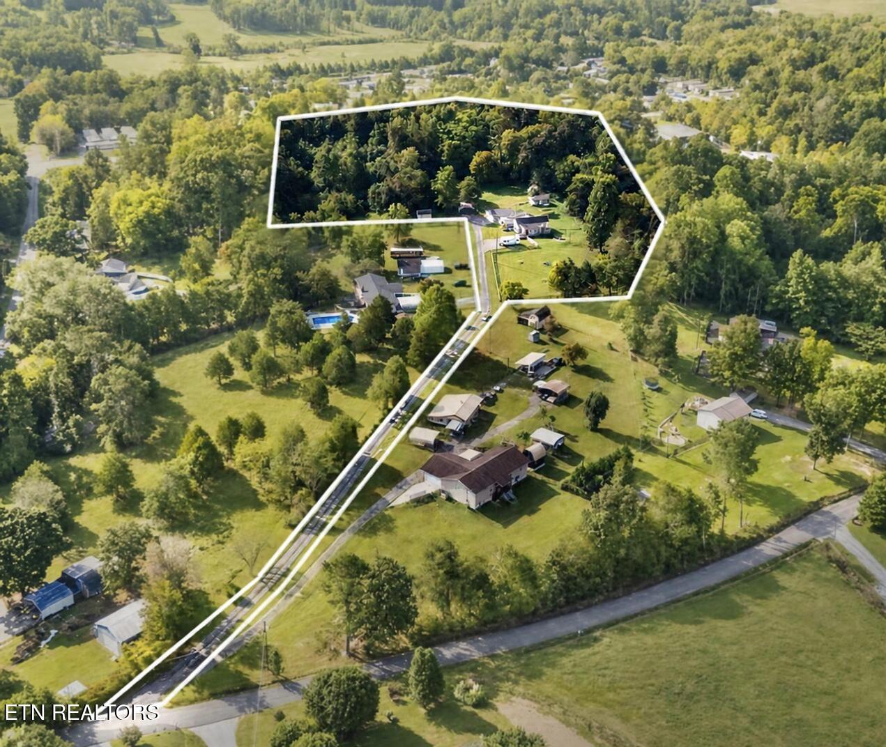 119 Springhouse Rd, Powell, TN 37849 — photo 3