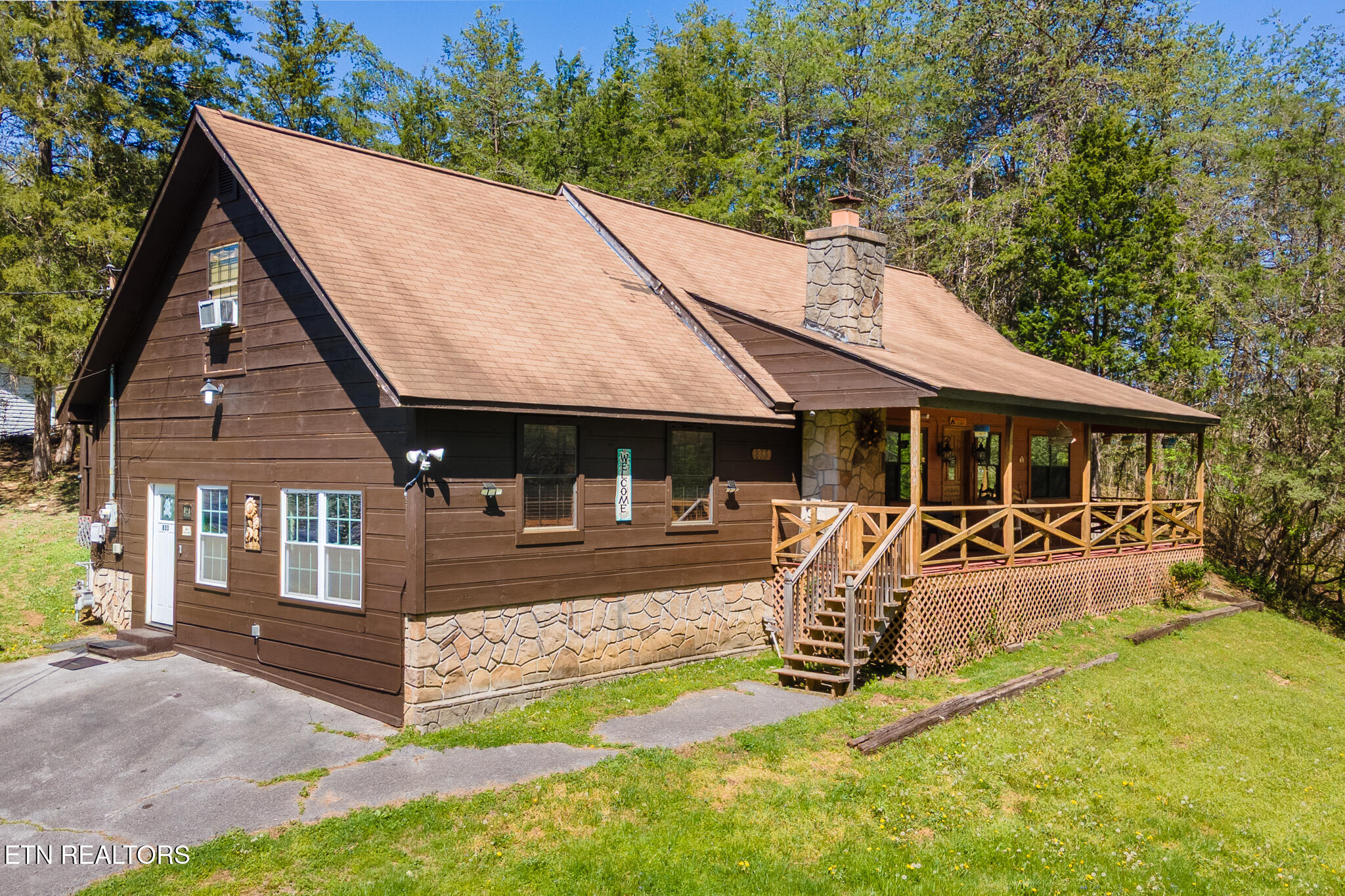 833 Union Hill Drive — photo
