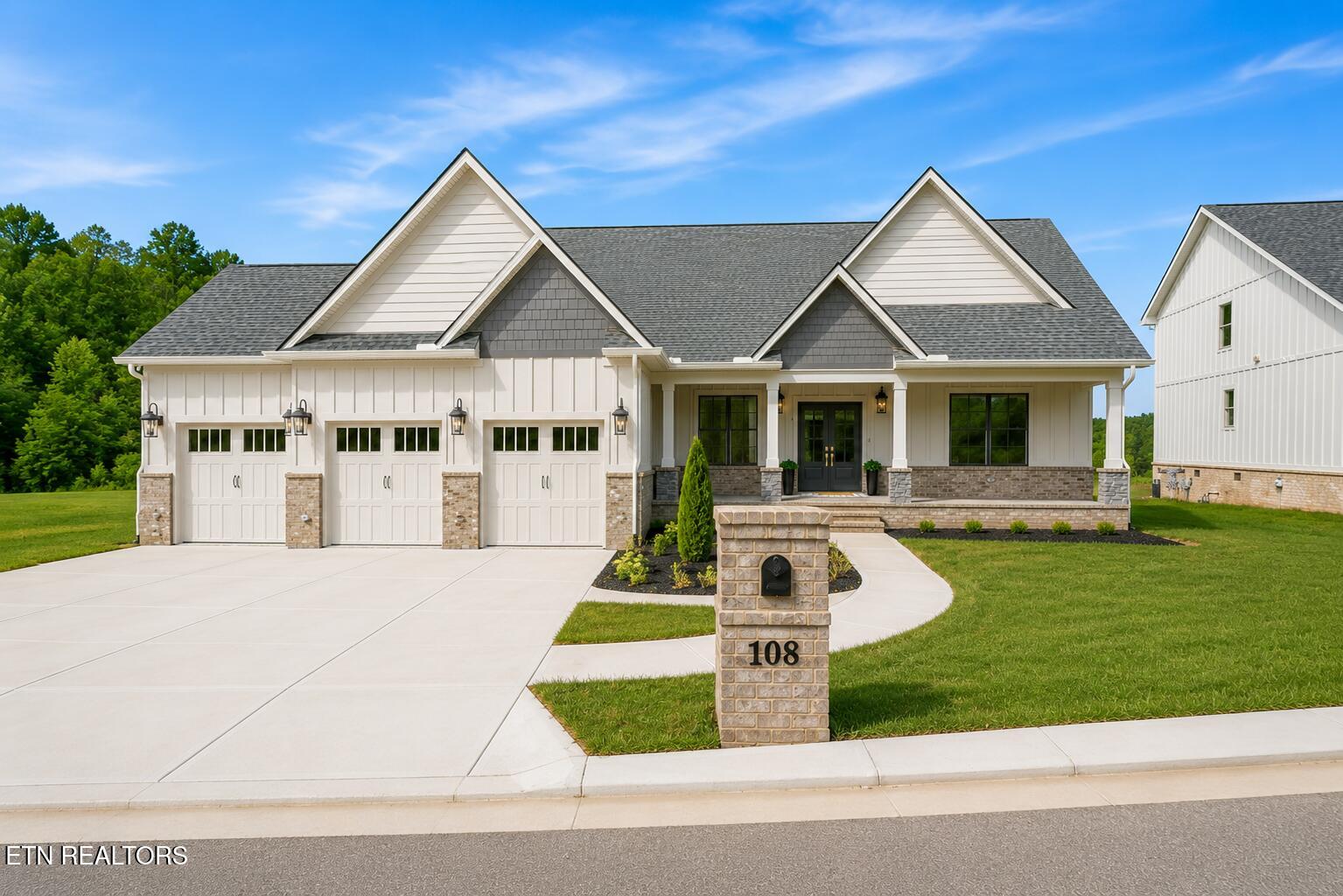 108 Cozy Manor Way — photo