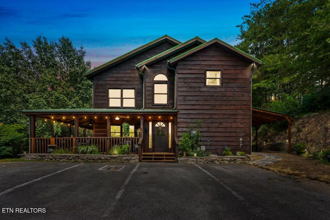 2489 Upper Middle Creek Rd — photo