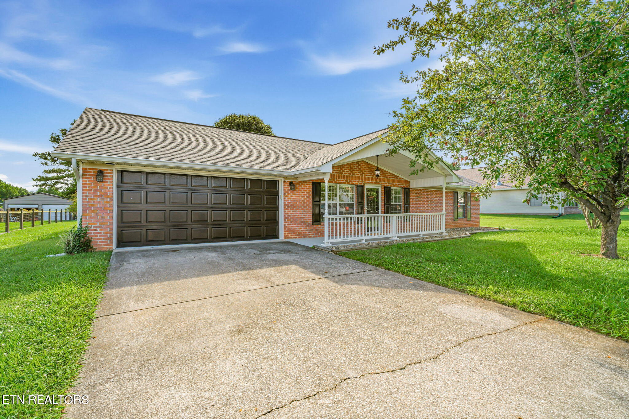 741 Meadow Ridge Rd, Walland, TN 37886 — photo 3